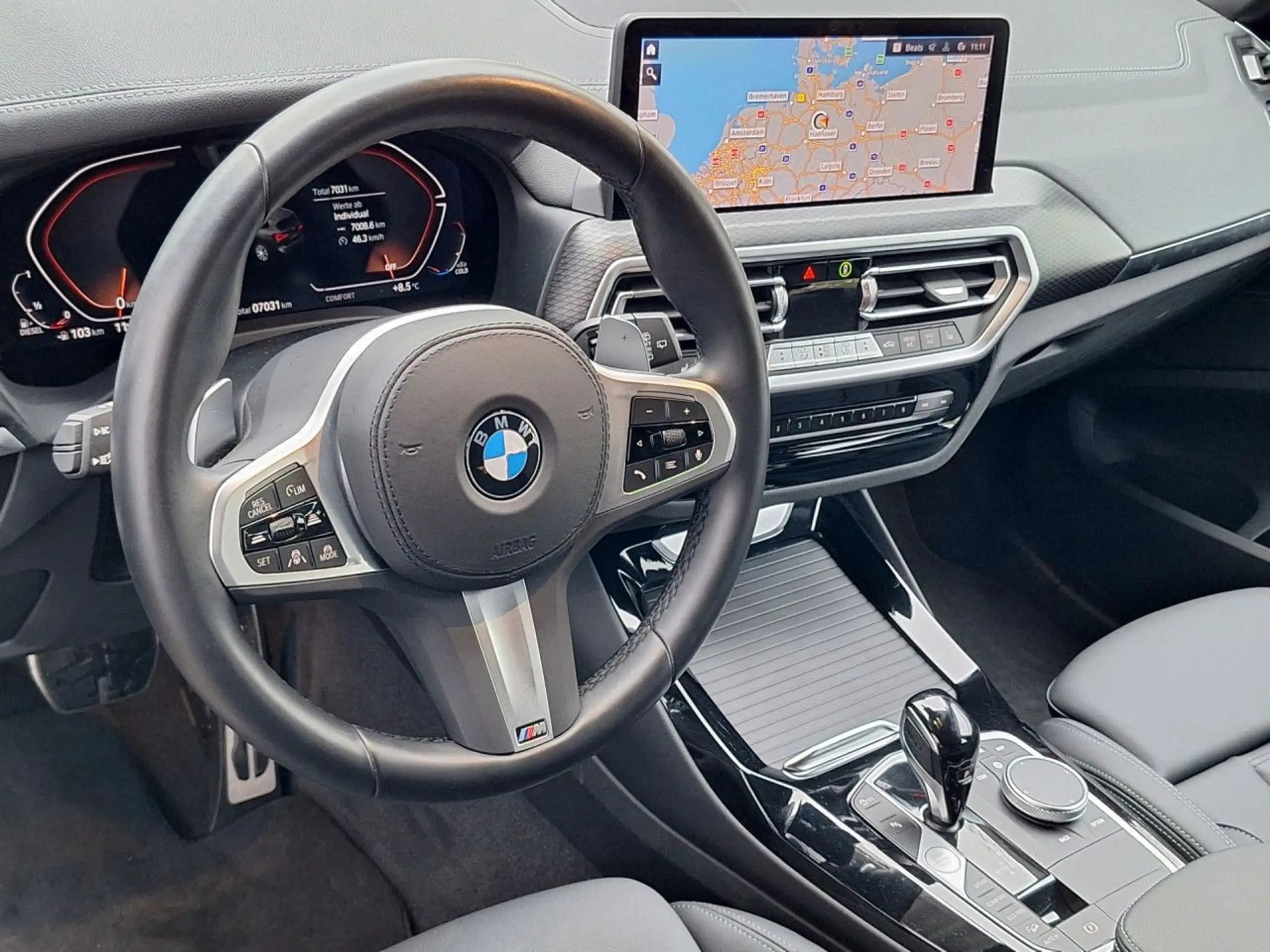 BMW - X3