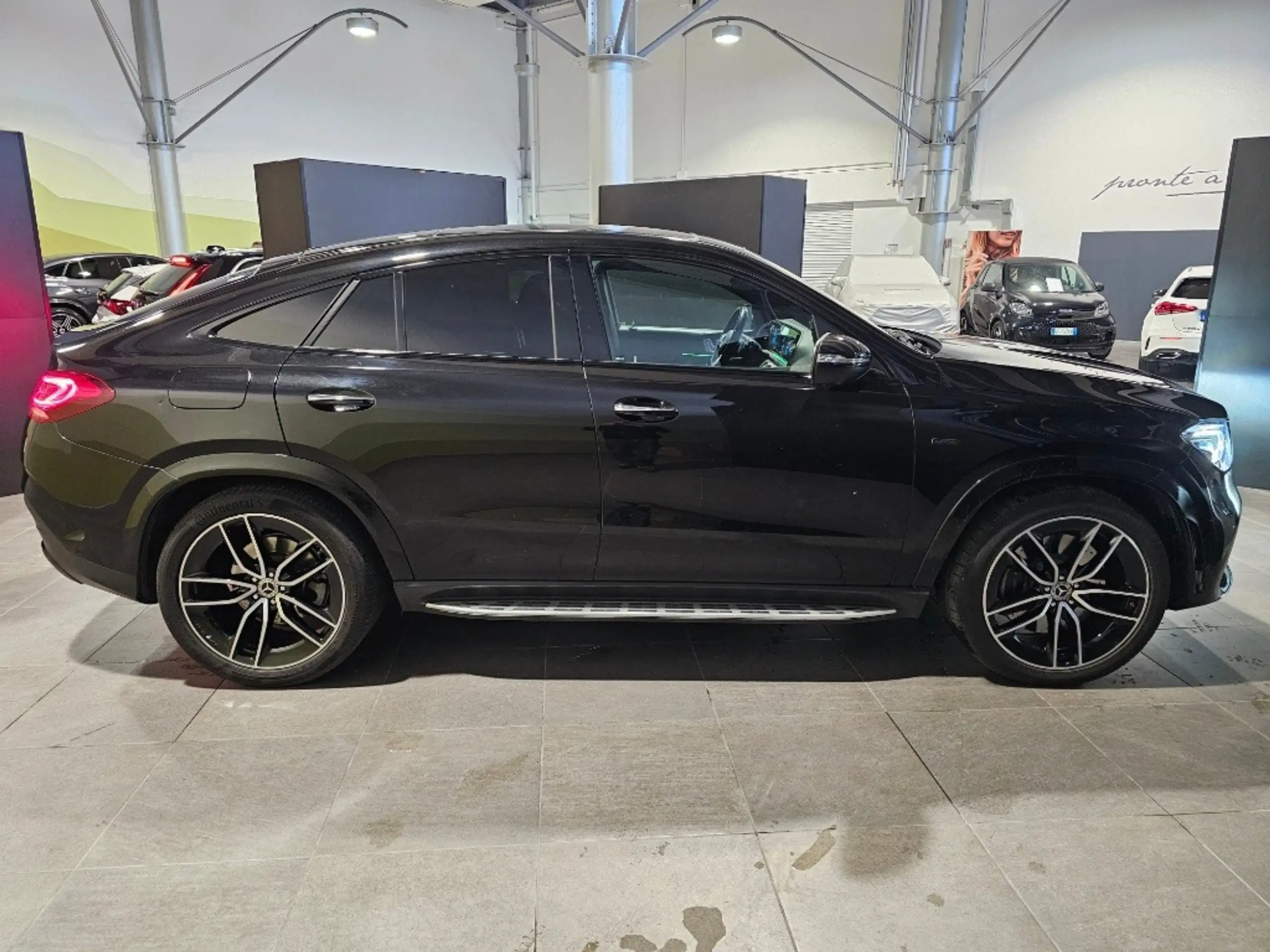 Mercedes-Benz - GLE 350