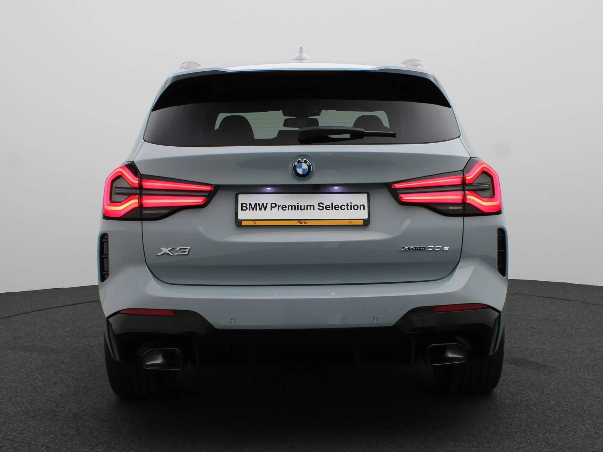 BMW - X3