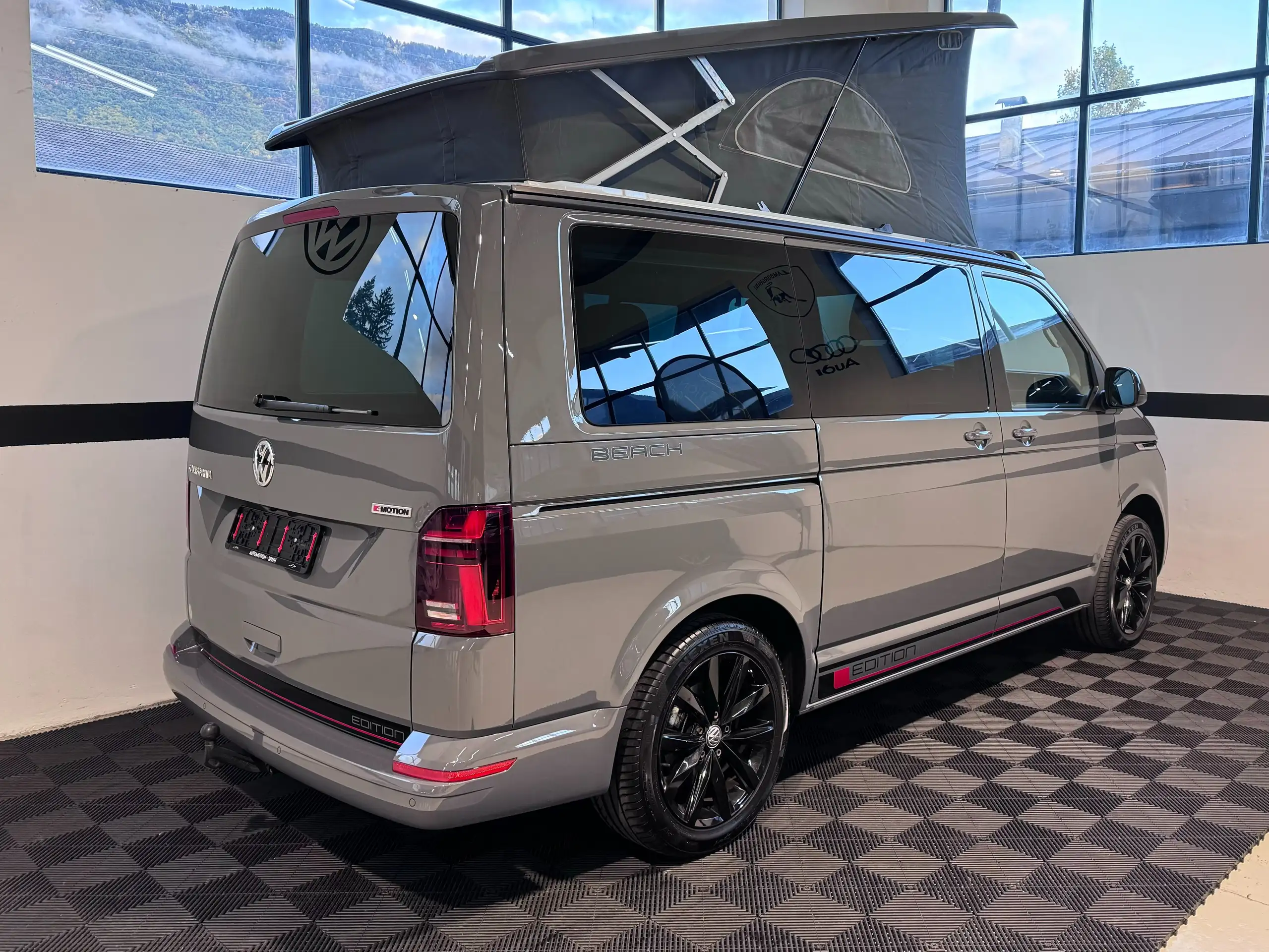 Volkswagen - T6.1 California