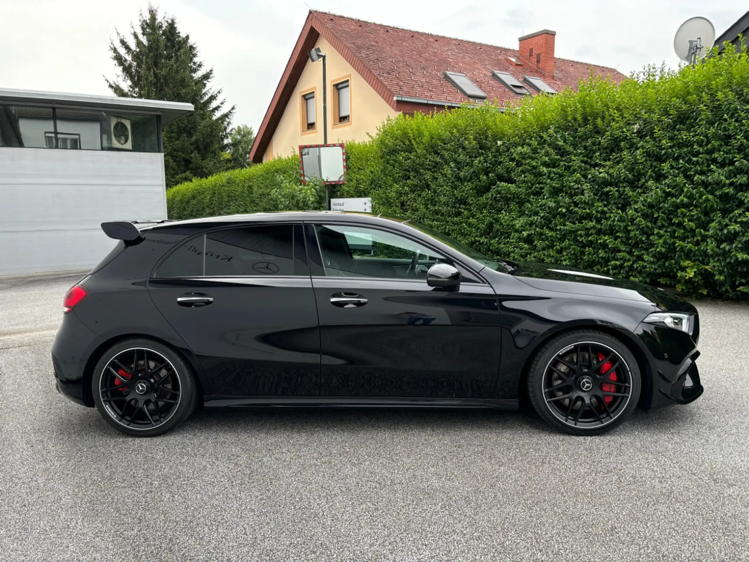 Mercedes-Benz - A 45 AMG