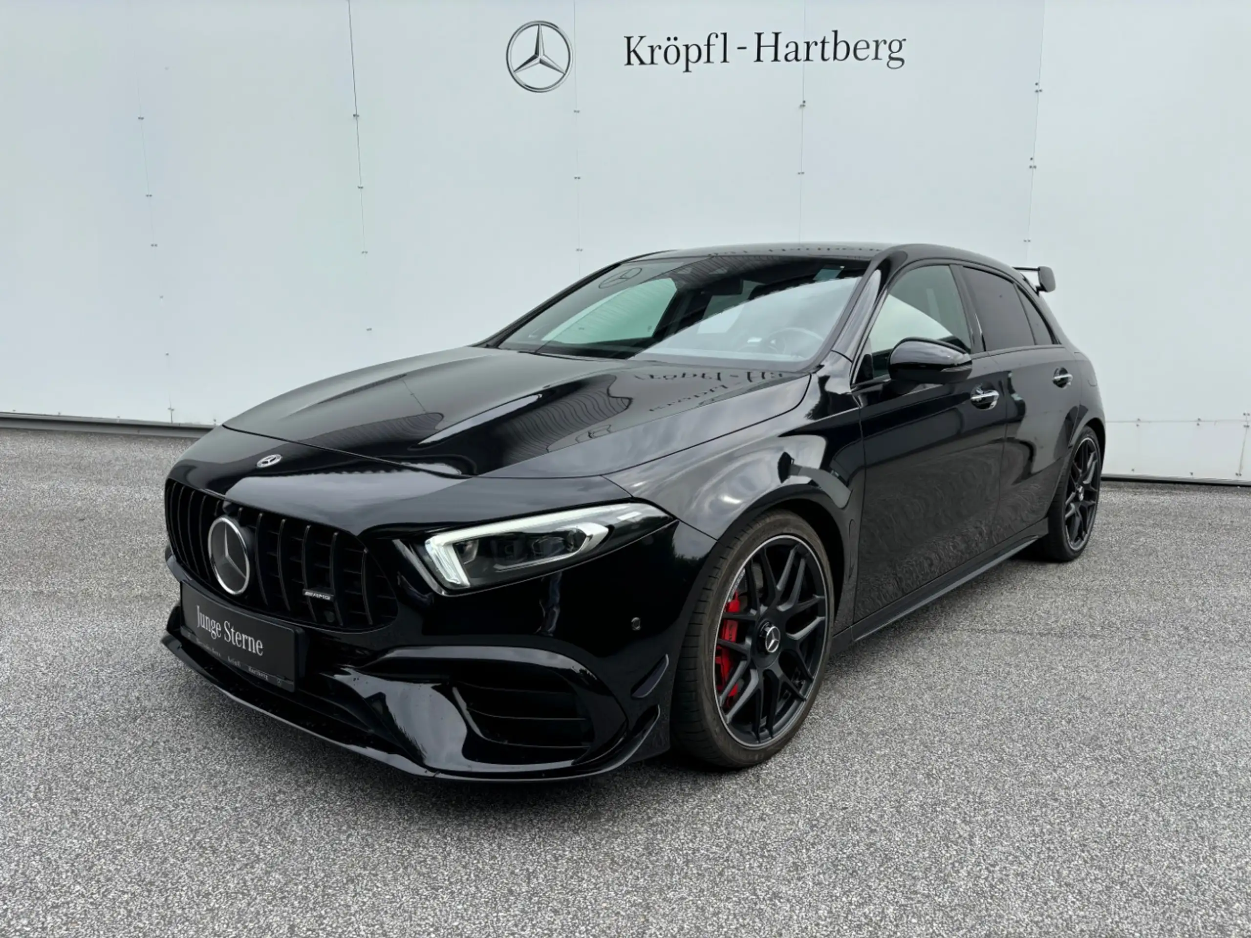 Mercedes-Benz - A 45 AMG