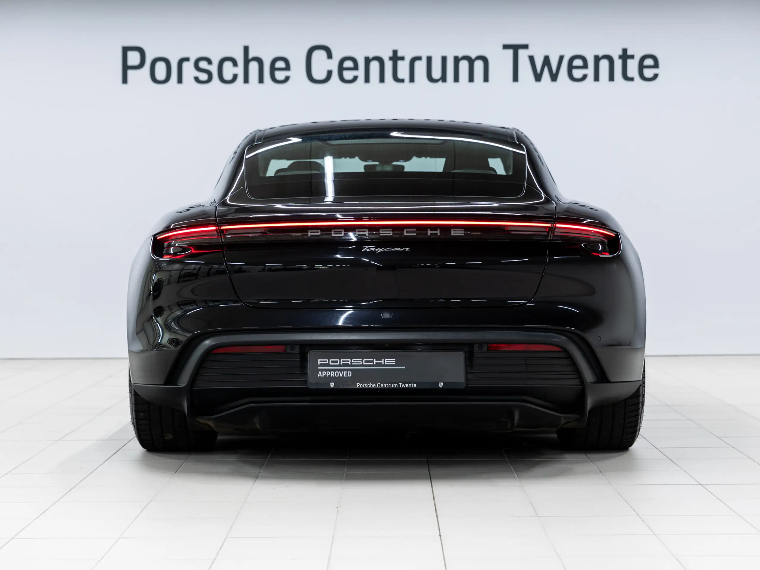 Porsche - Taycan