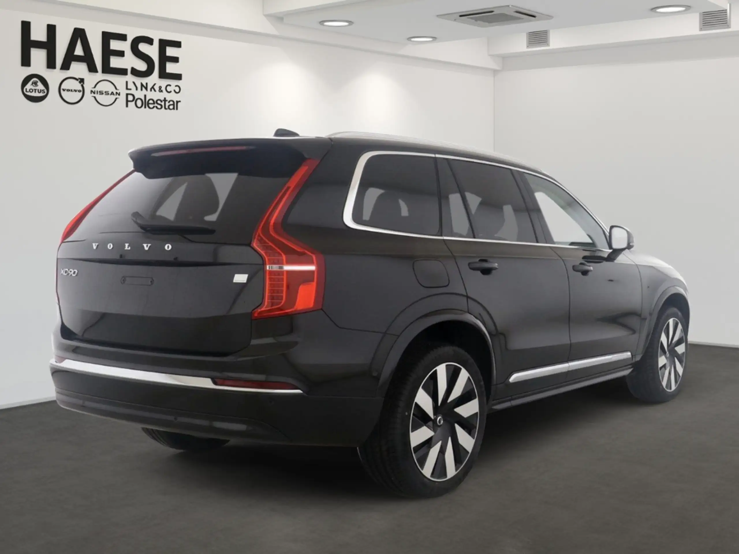 Volvo - XC90