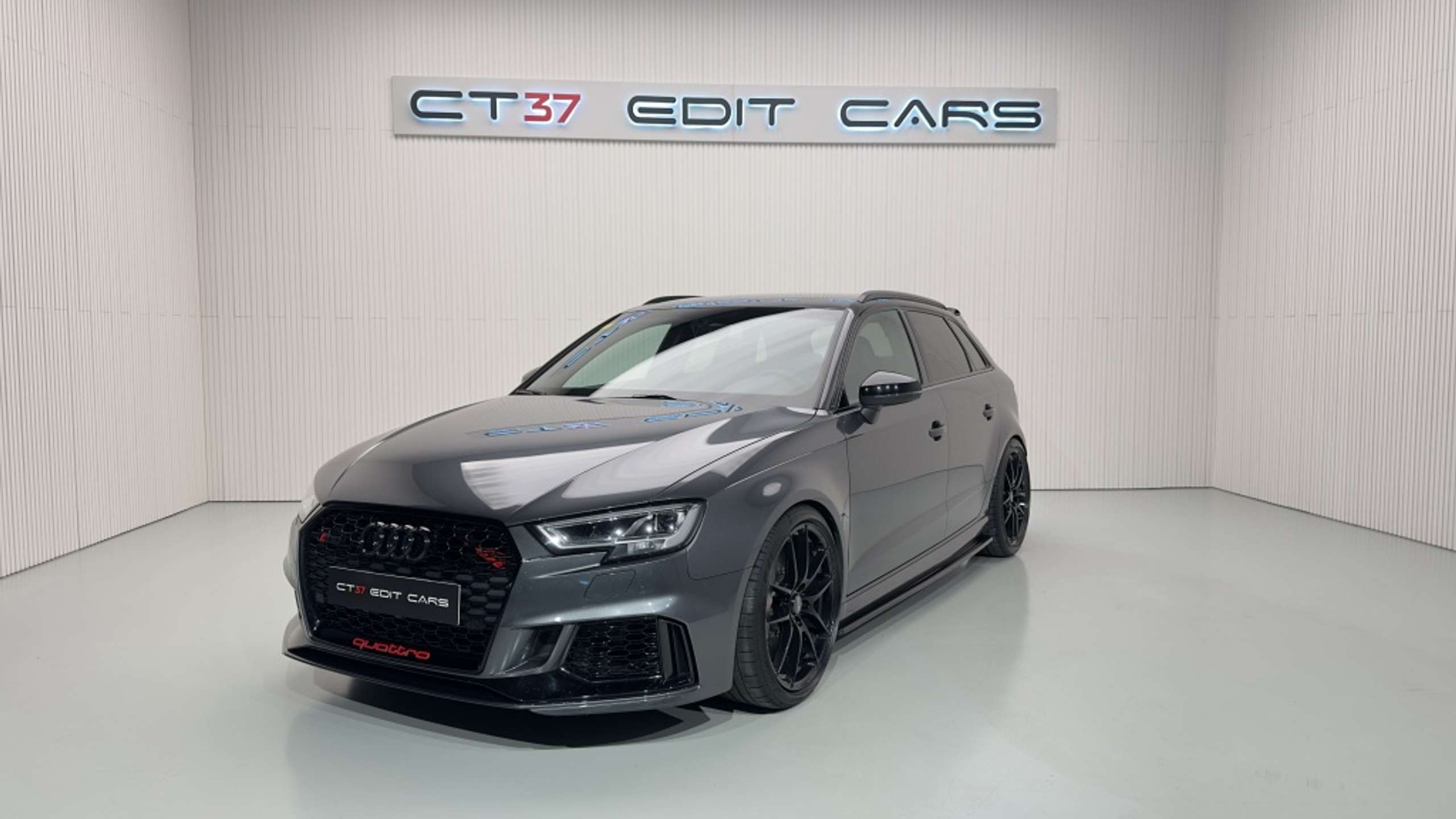 Audi - RS3