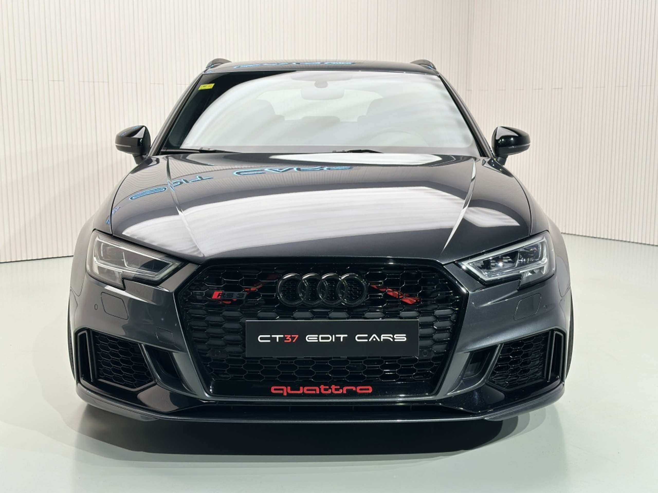 Audi - RS3