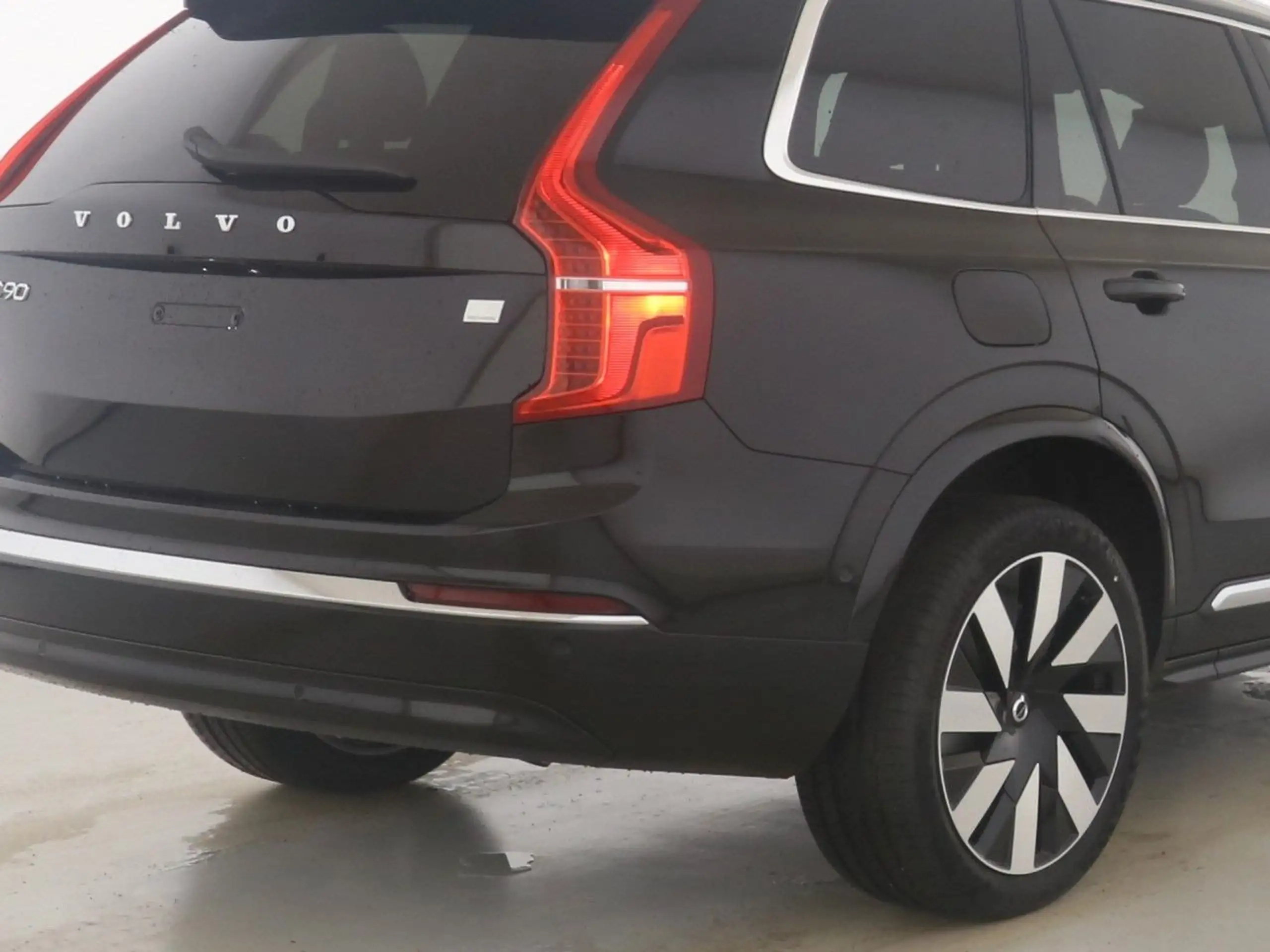 Volvo - XC90