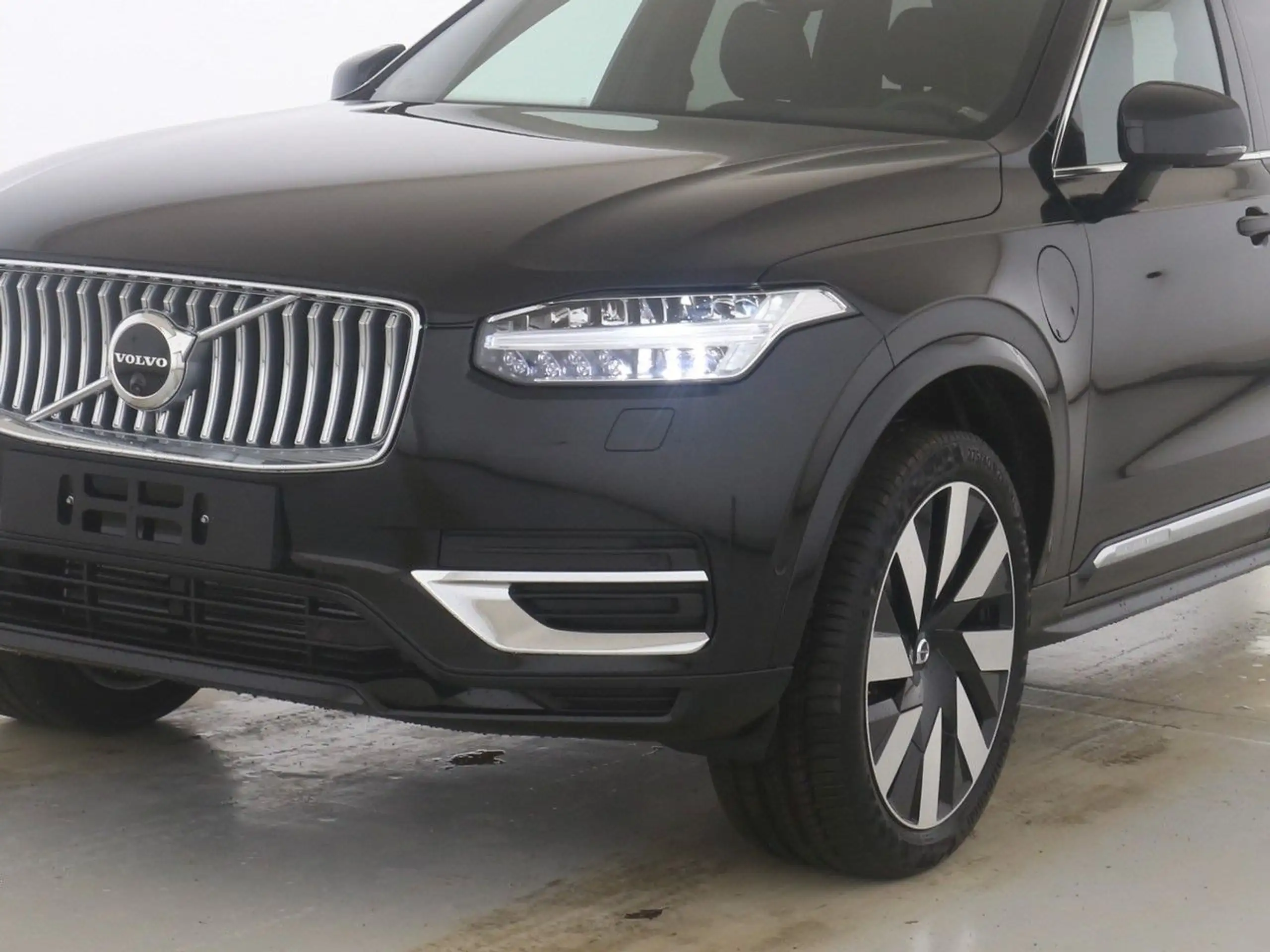 Volvo - XC90