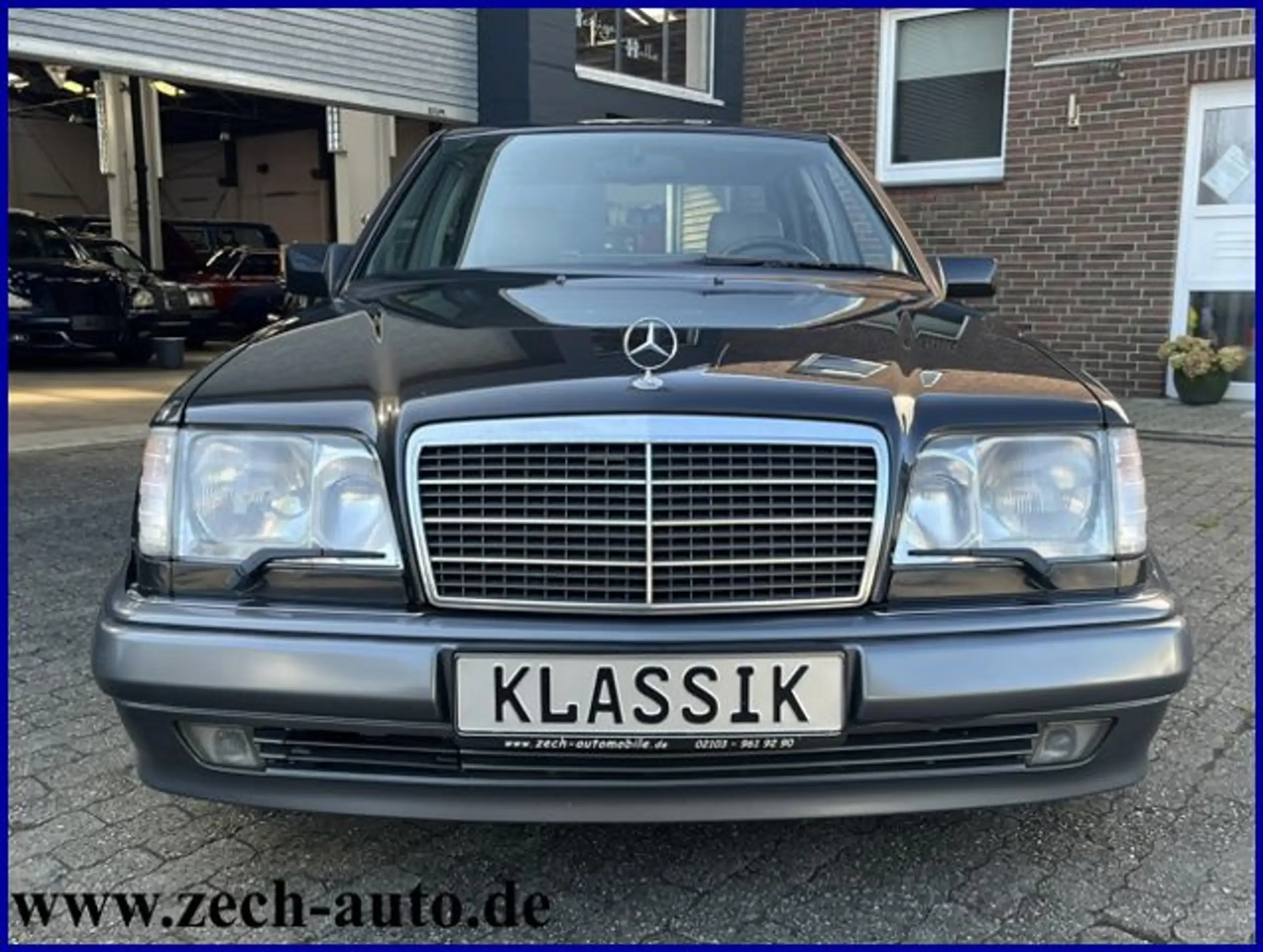 Mercedes-Benz - E 500