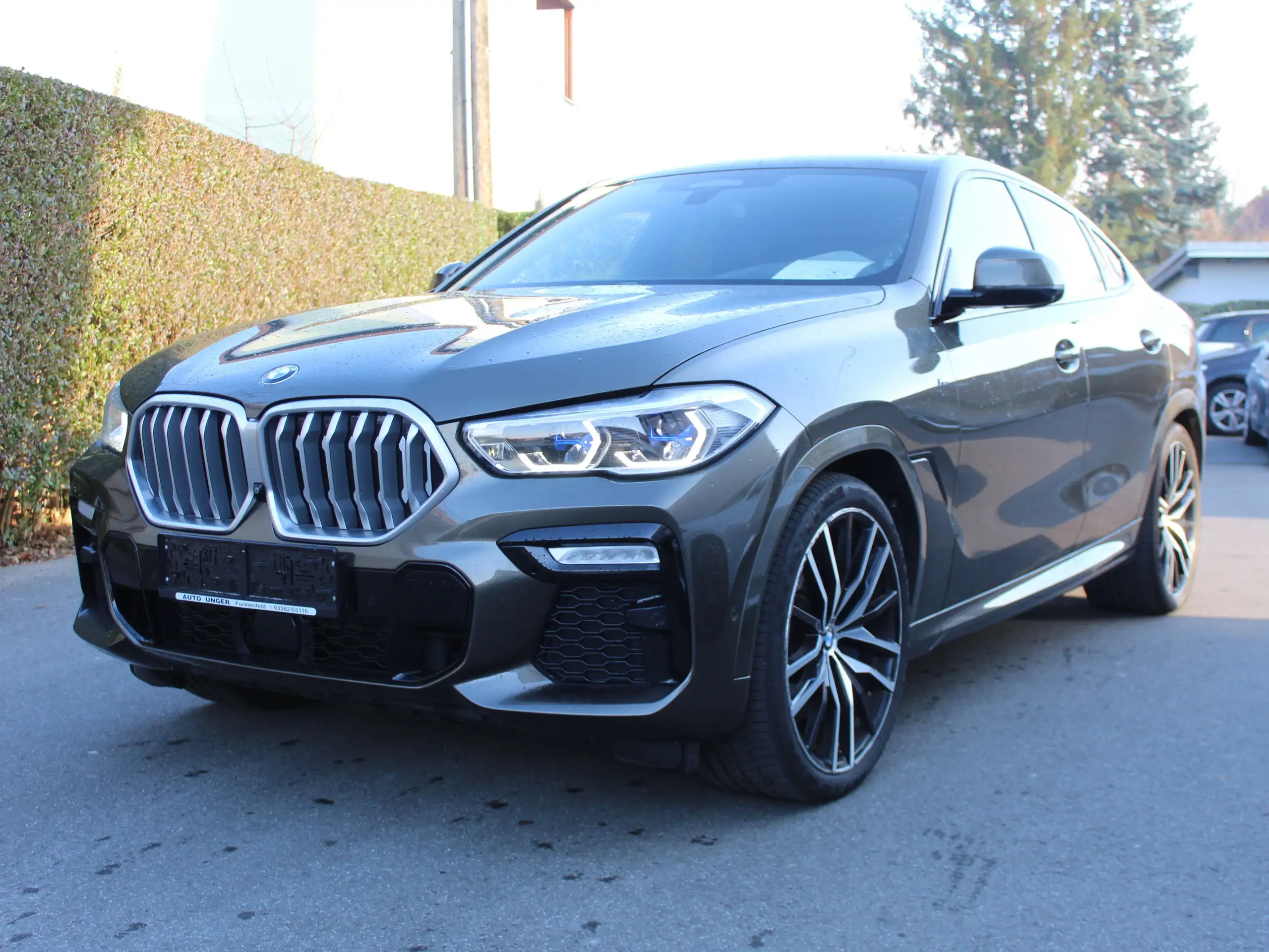 BMW - X6