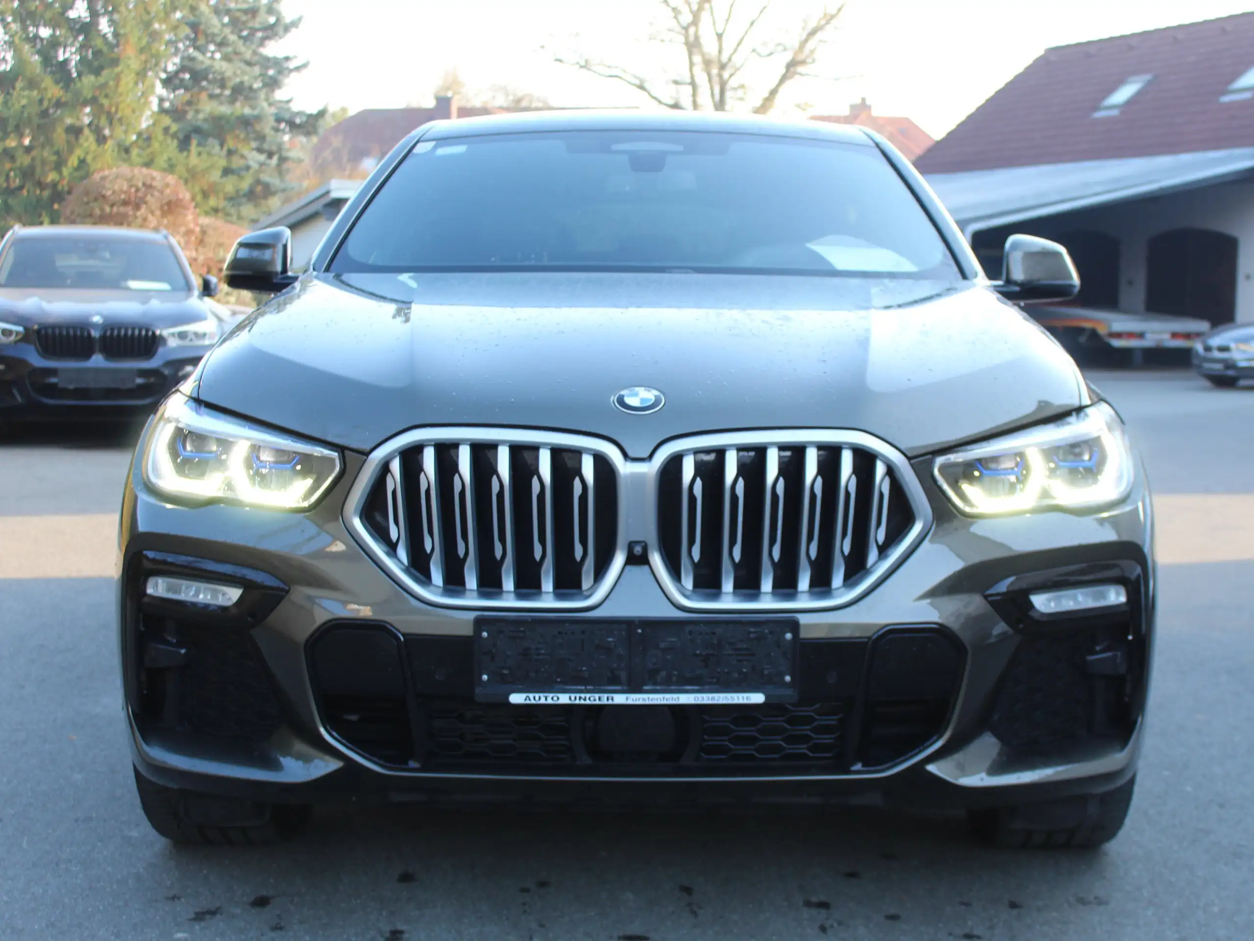 BMW - X6