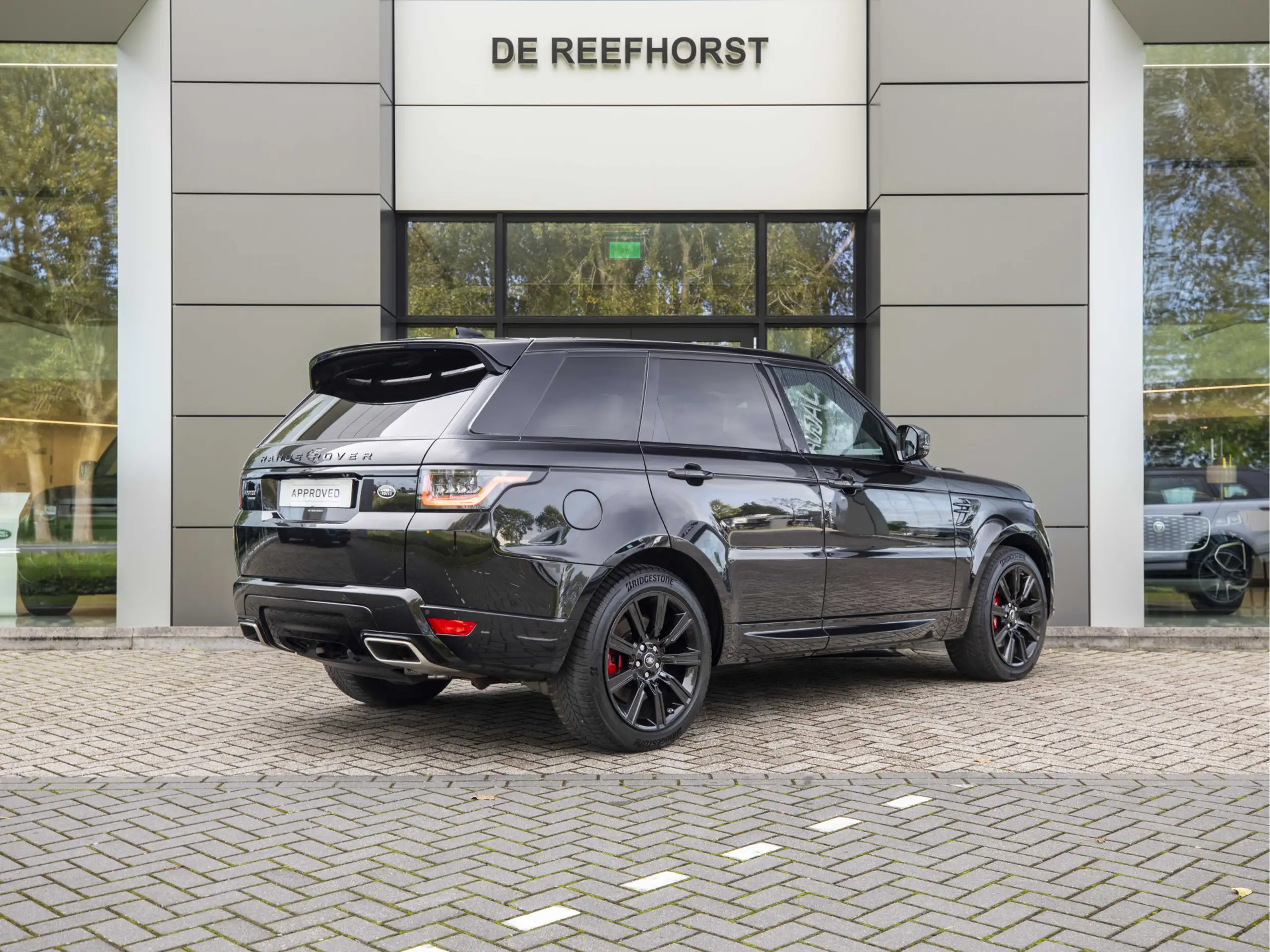 Land Rover - Range Rover Sport