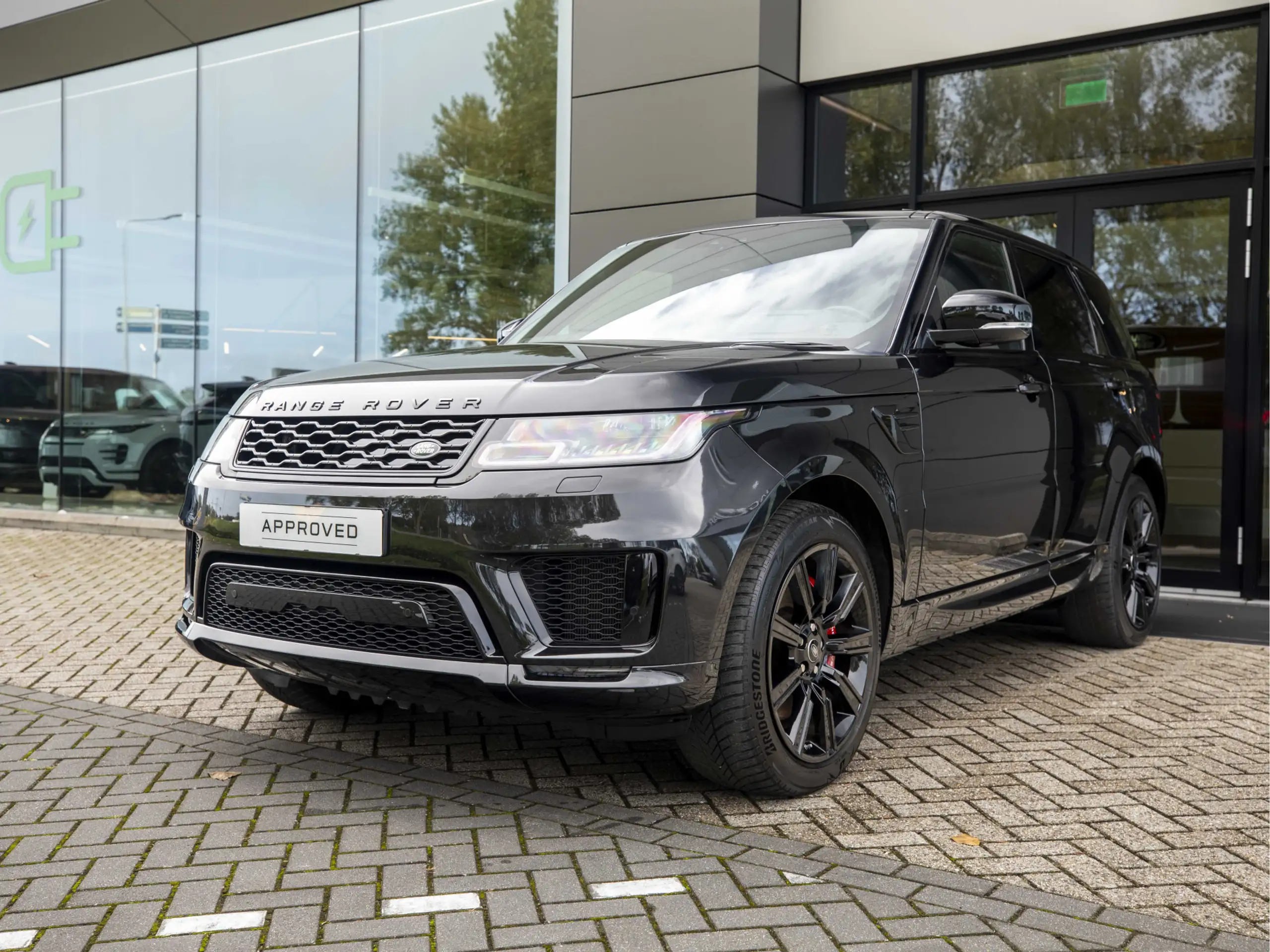 Land Rover - Range Rover Sport