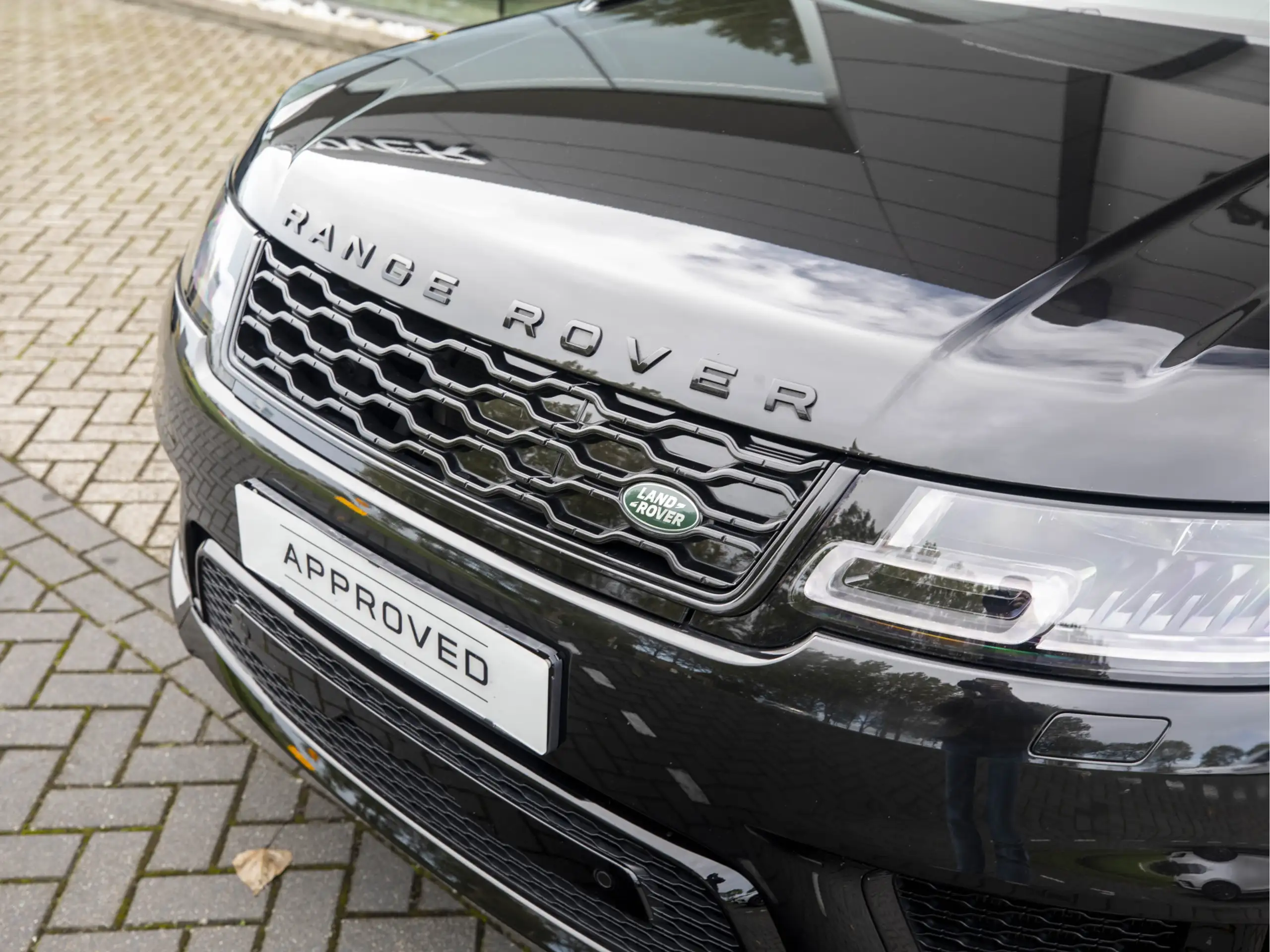 Land Rover - Range Rover Sport