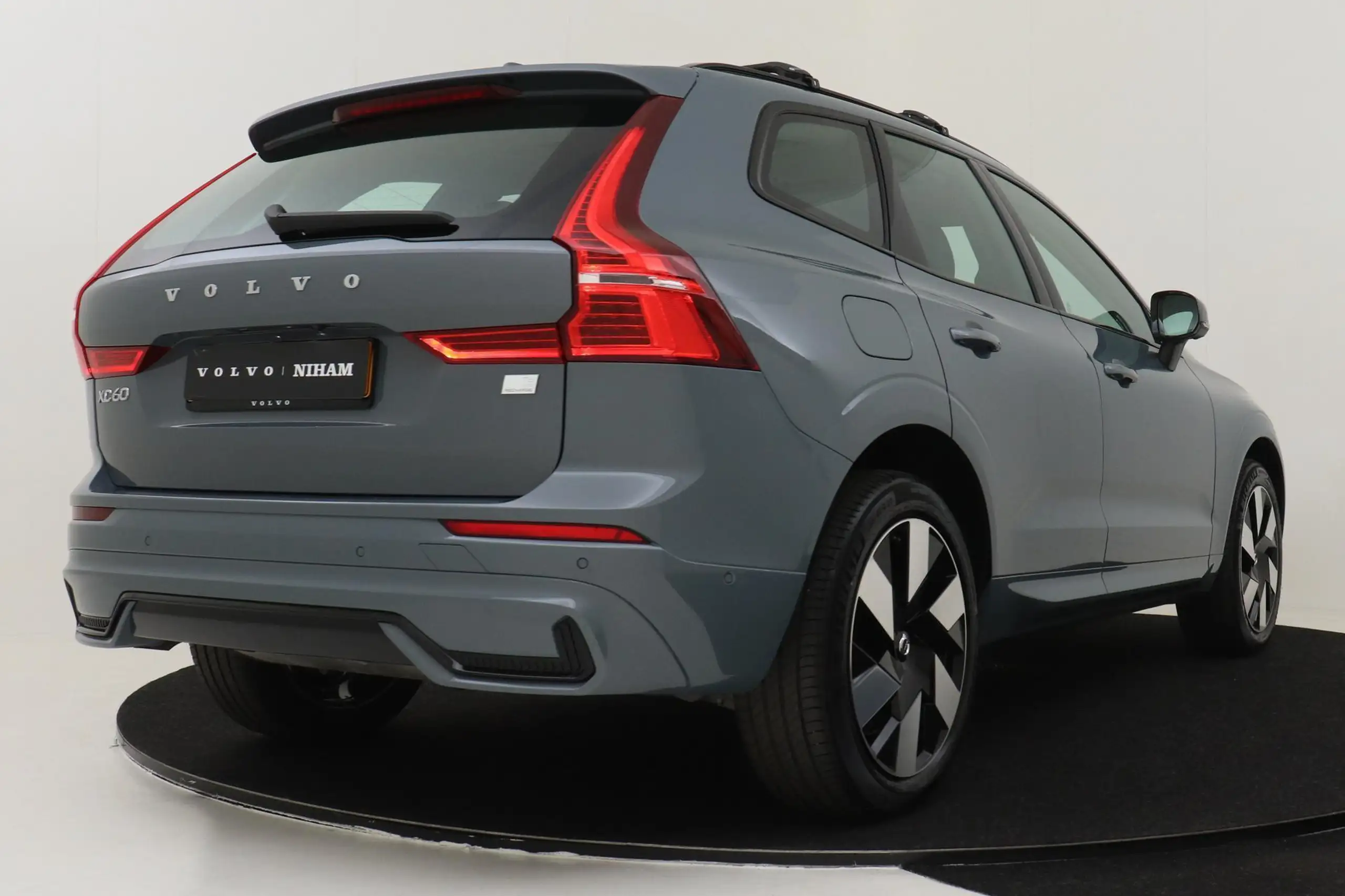 Volvo - XC60