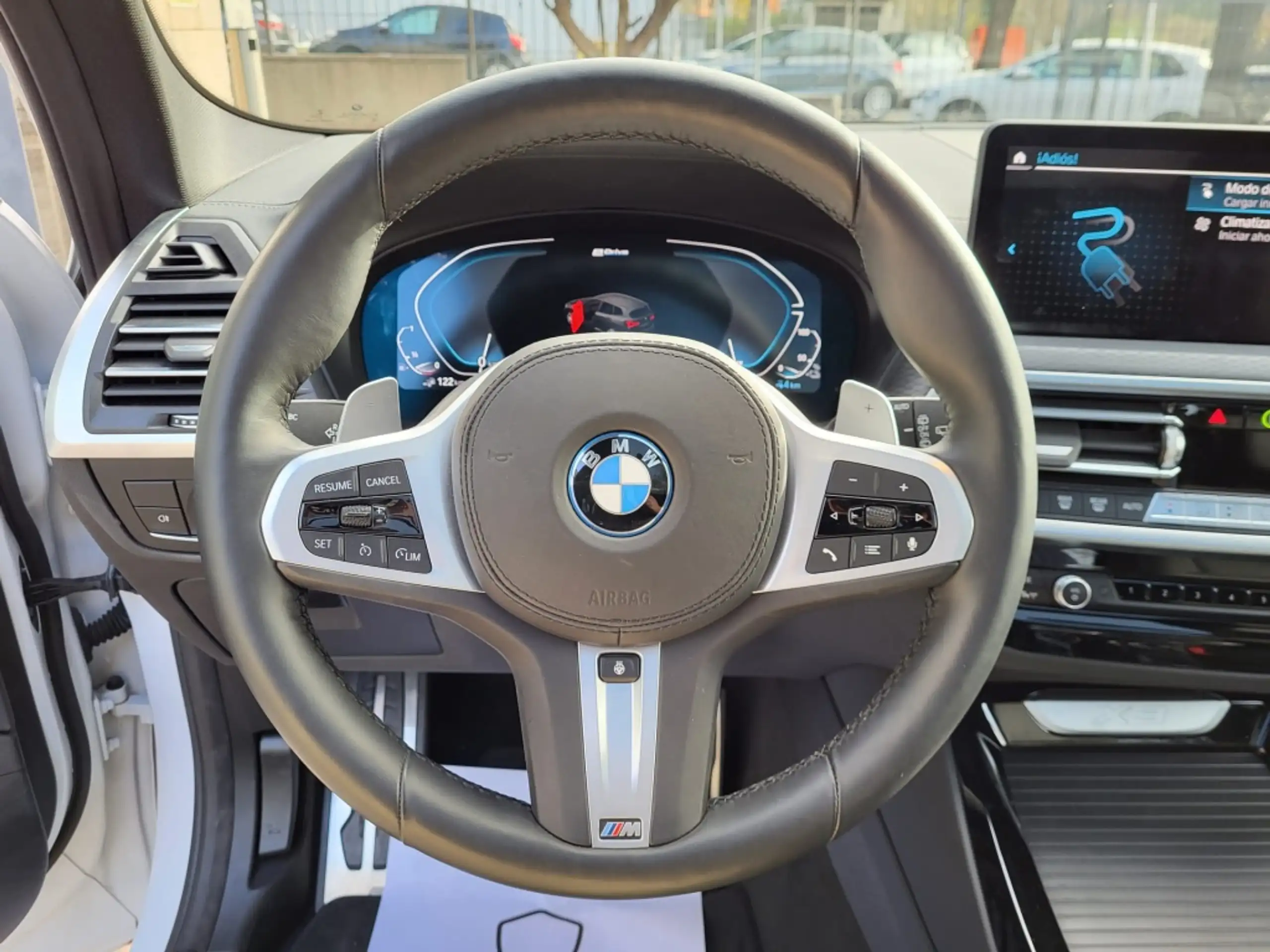 BMW - X3