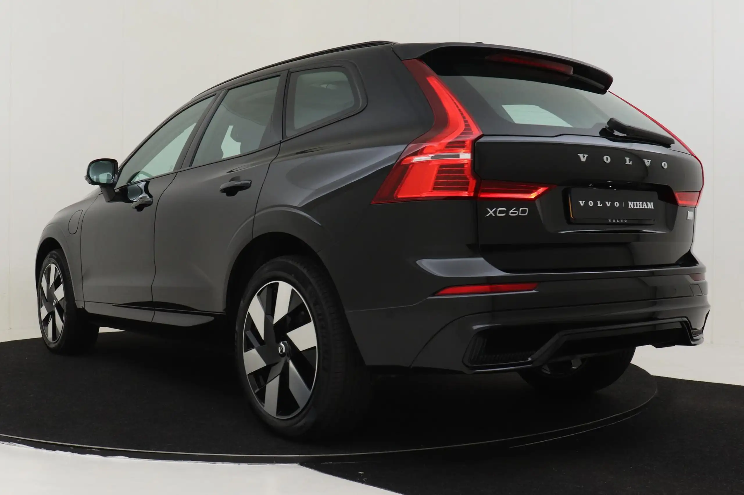 Volvo - XC60