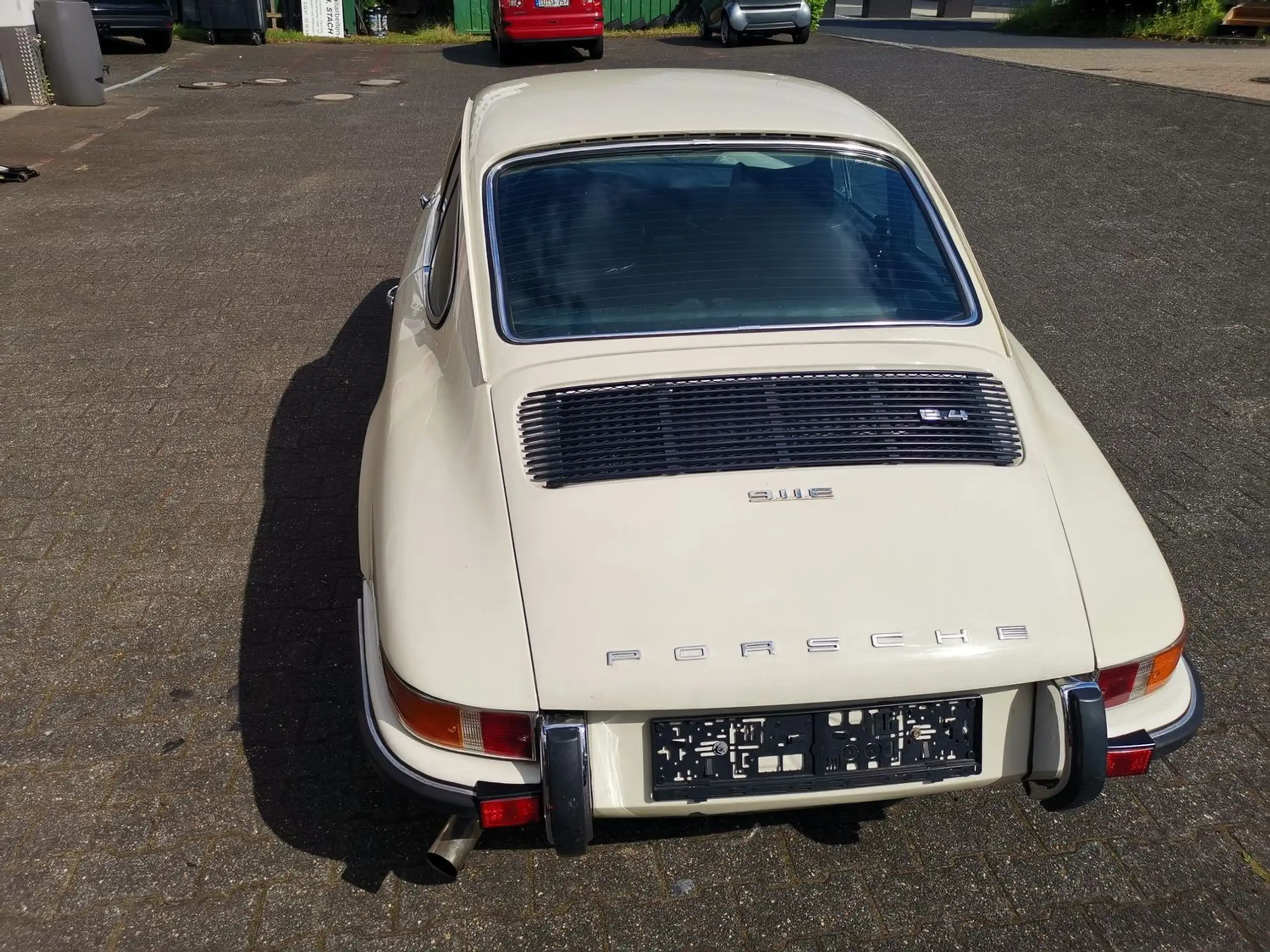 Porsche - 911