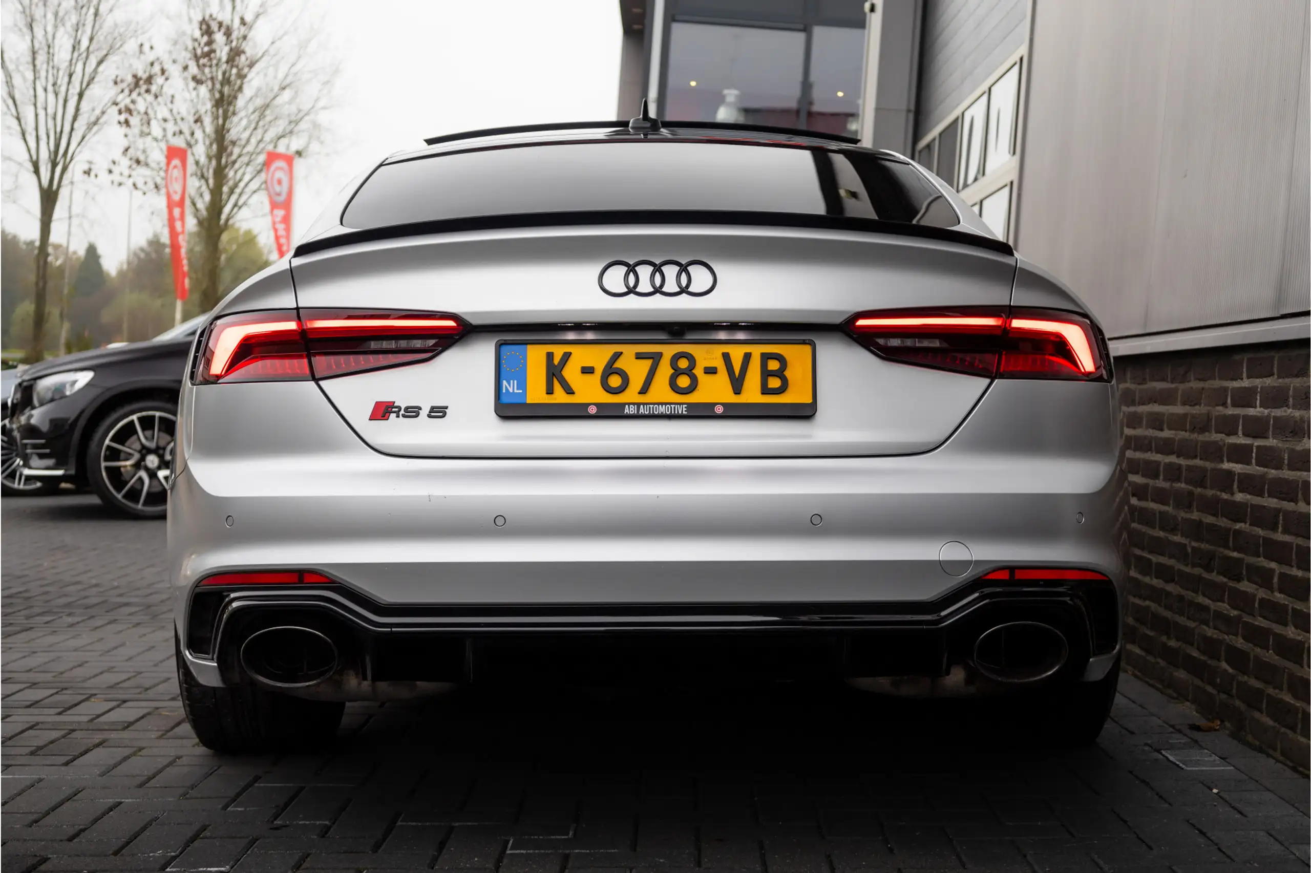 Audi - RS5