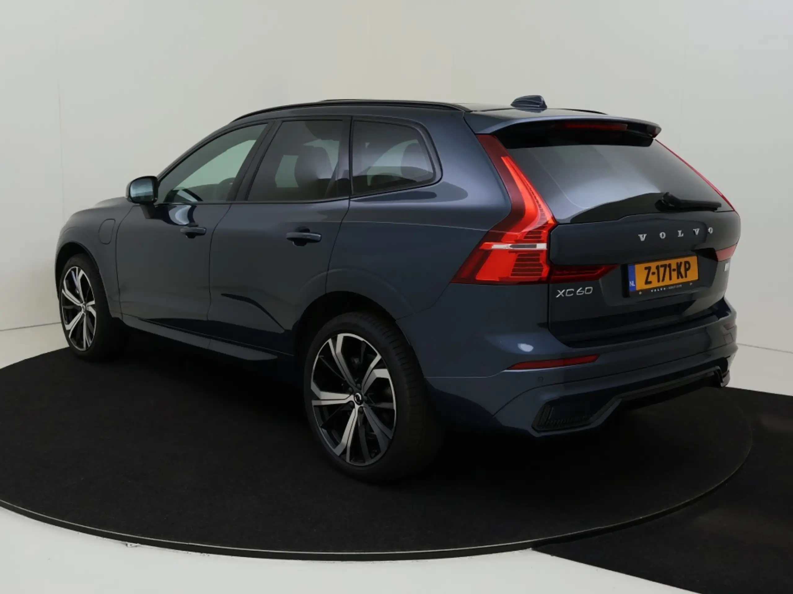 Volvo - XC60