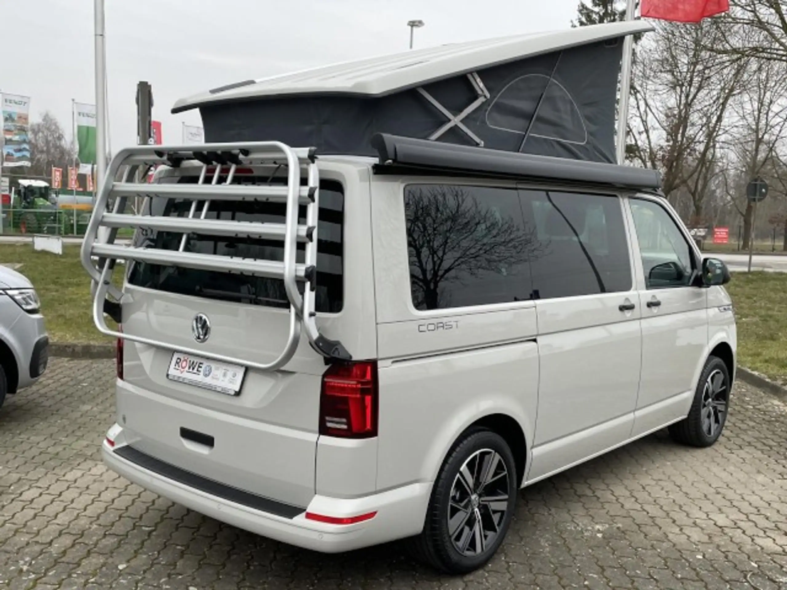 Volkswagen - T6.1 California