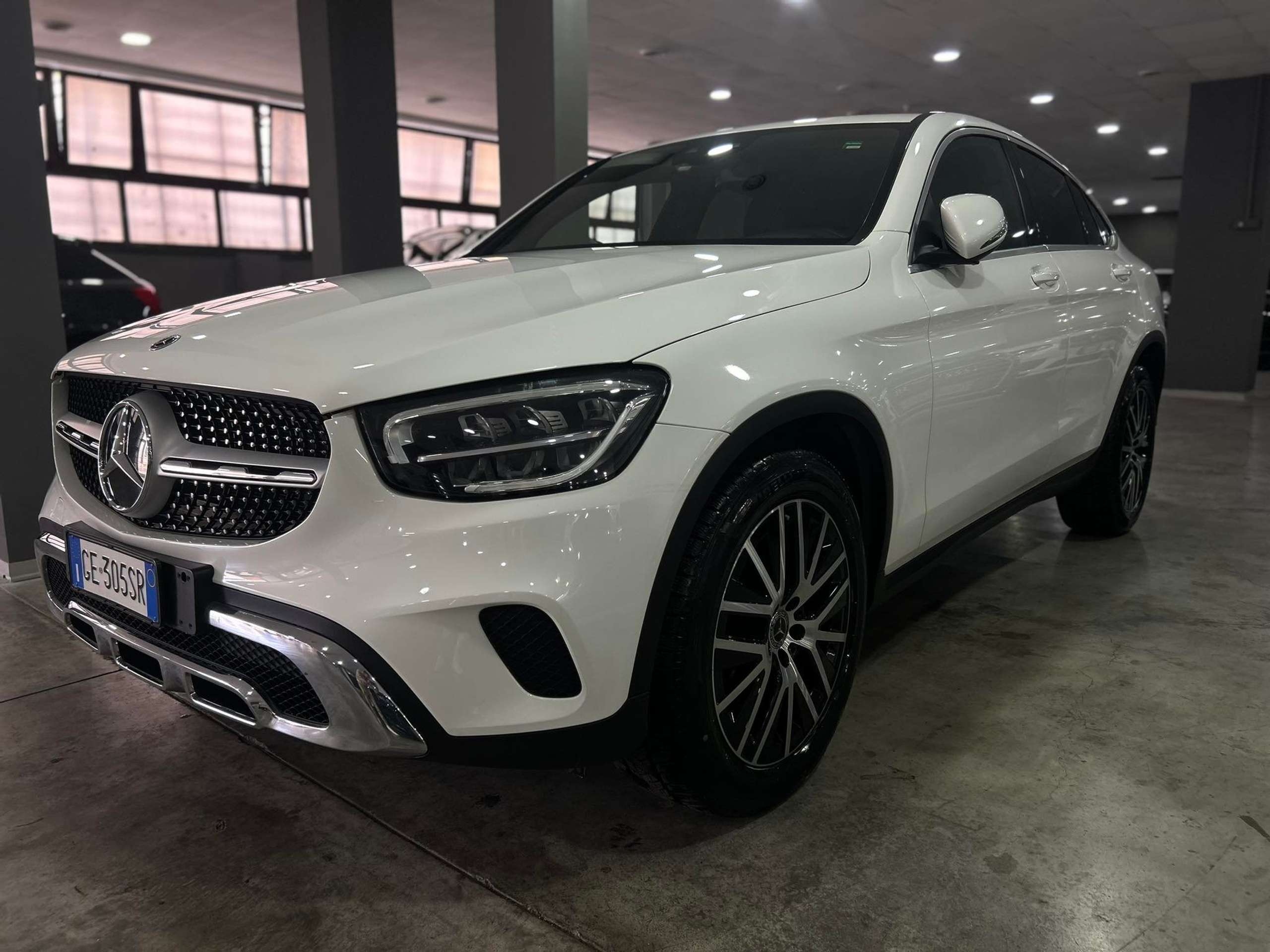 Mercedes-Benz - GLC 200