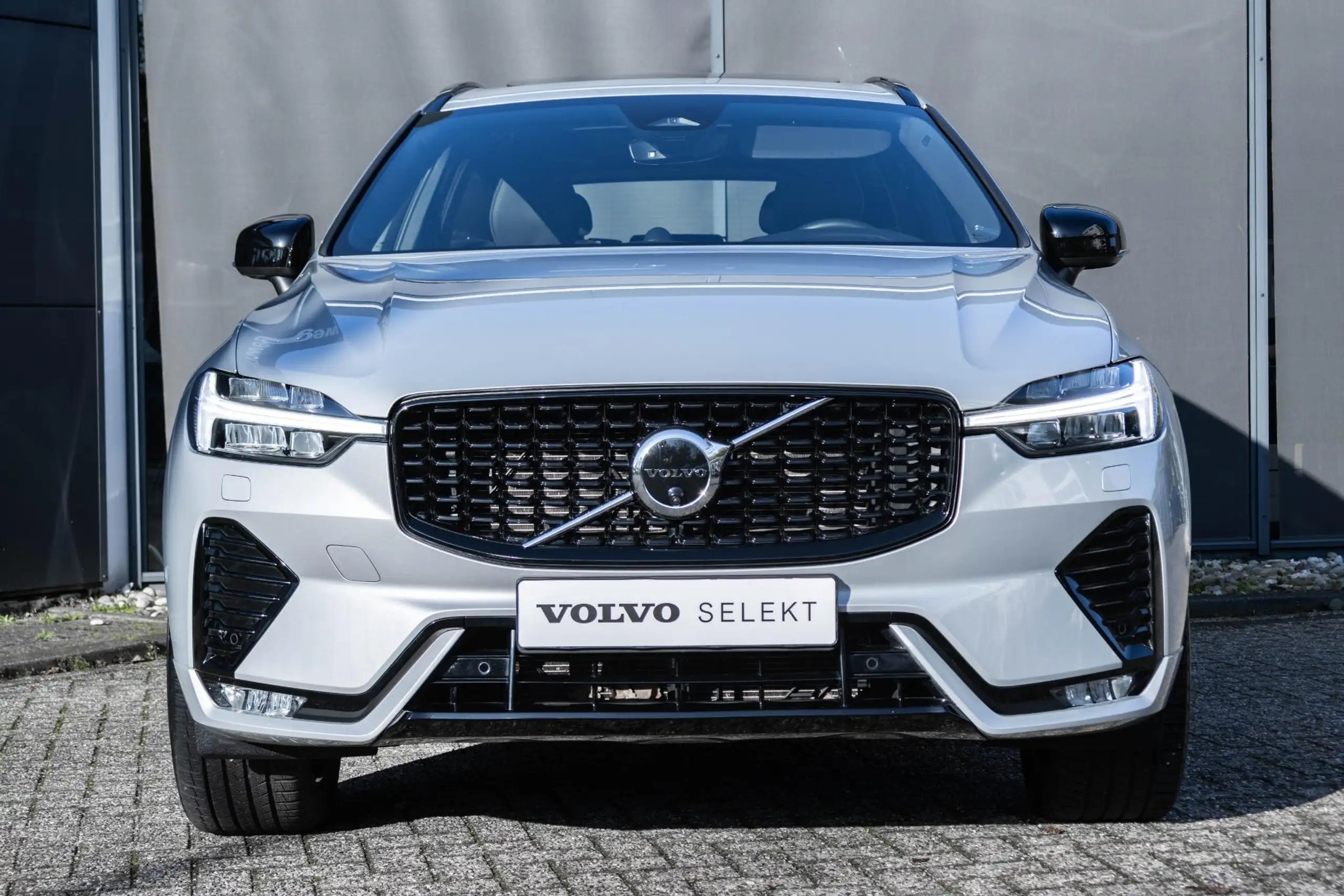 Volvo - XC60