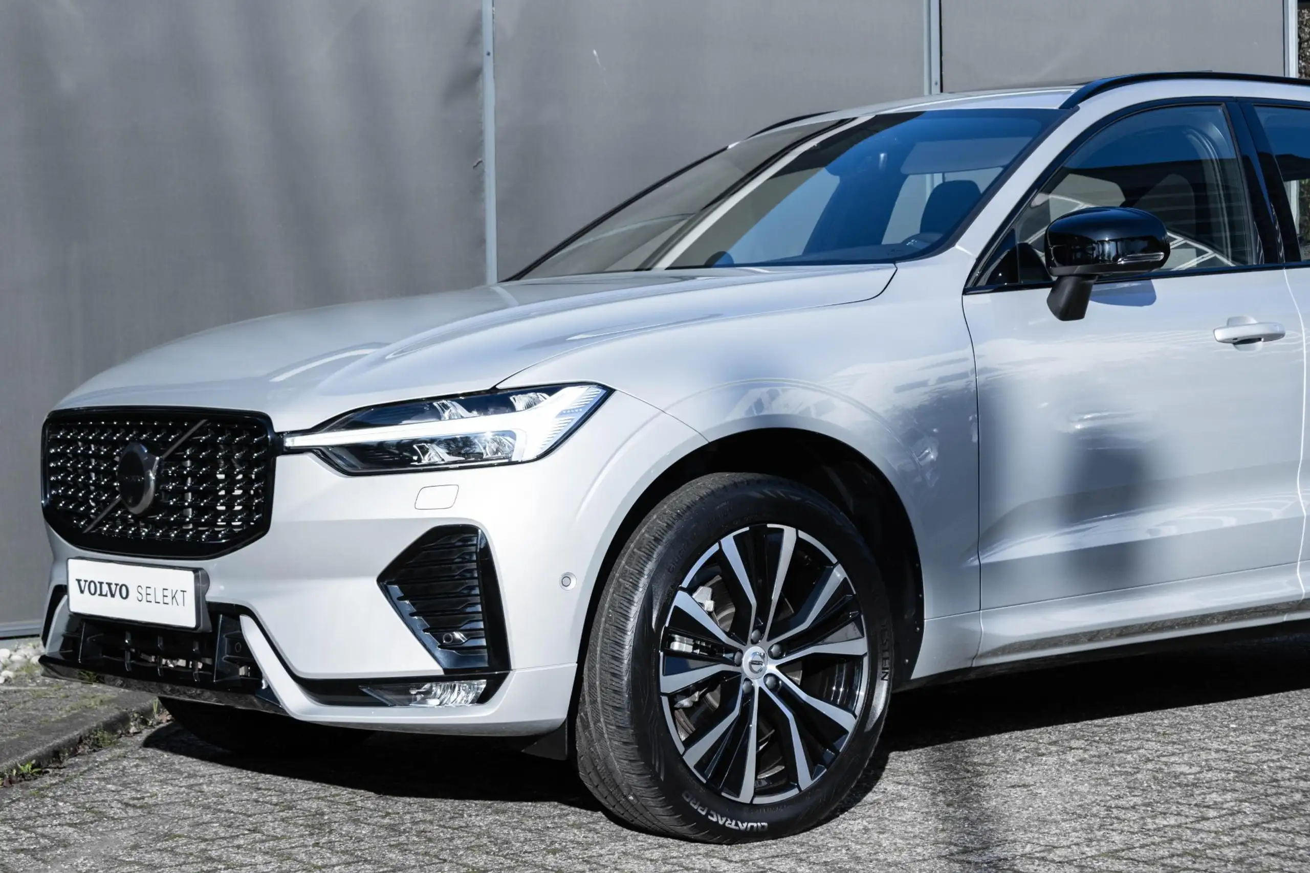 Volvo - XC60