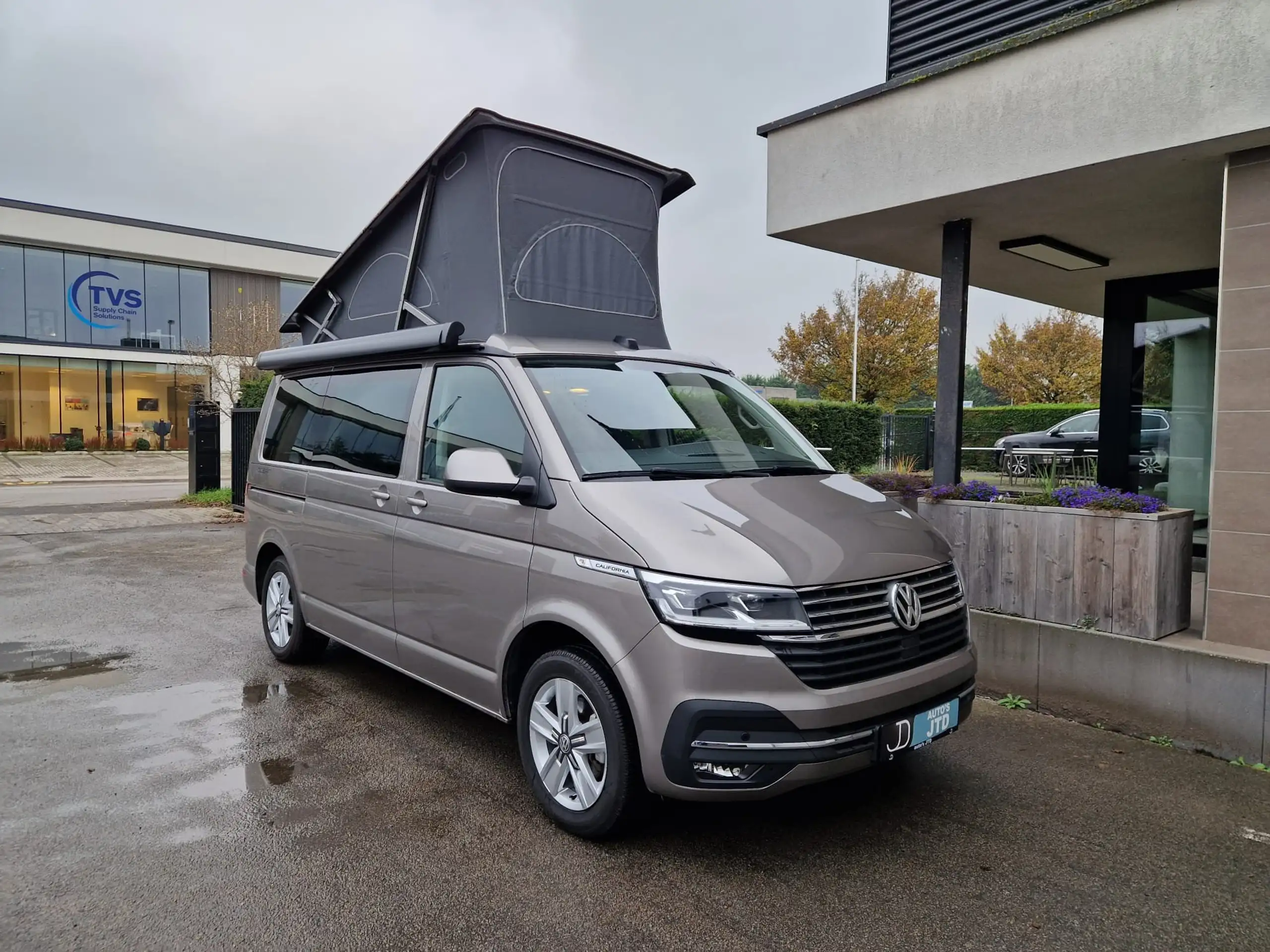 Volkswagen - T6.1 California