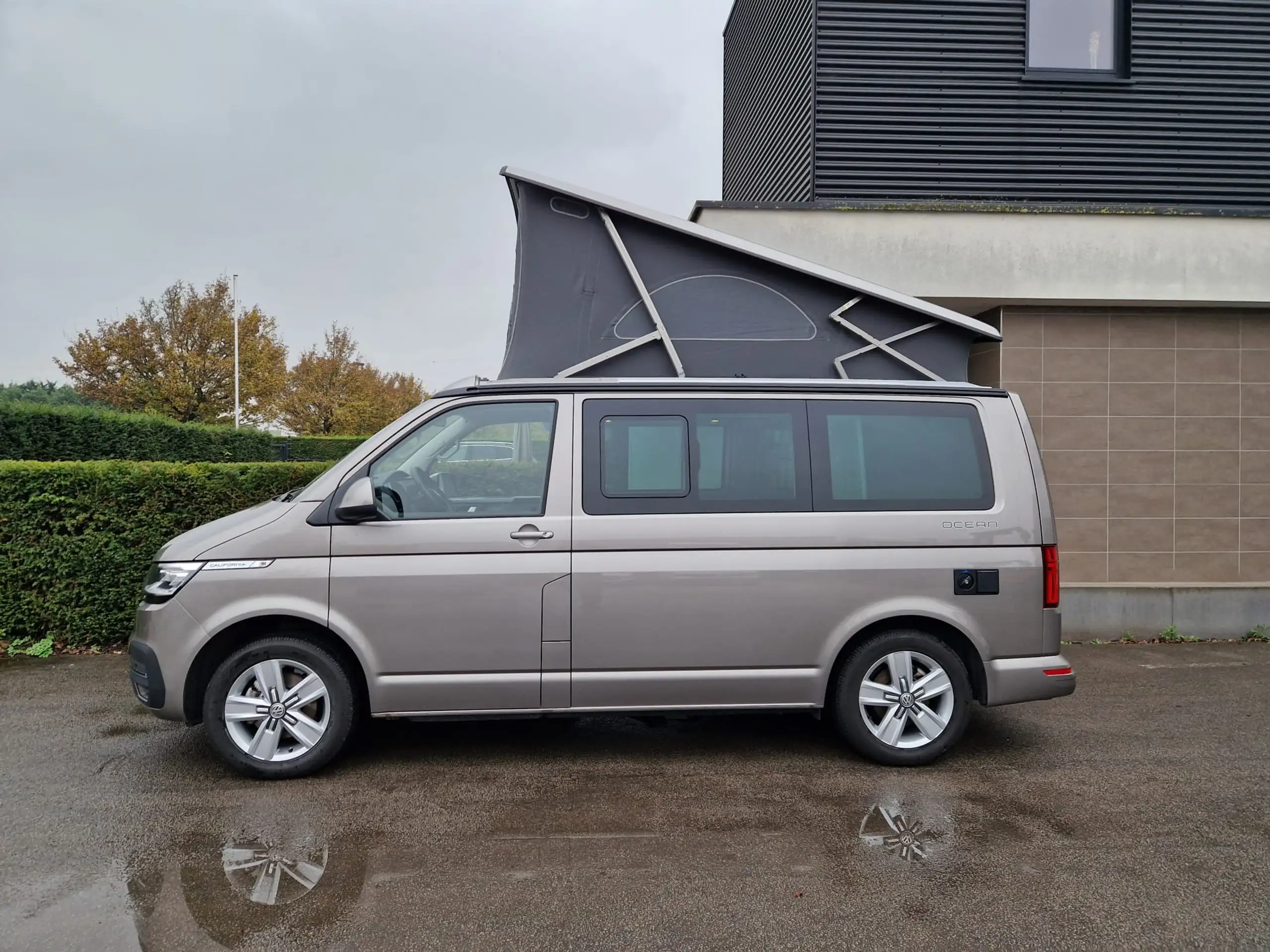 Volkswagen - T6.1 California