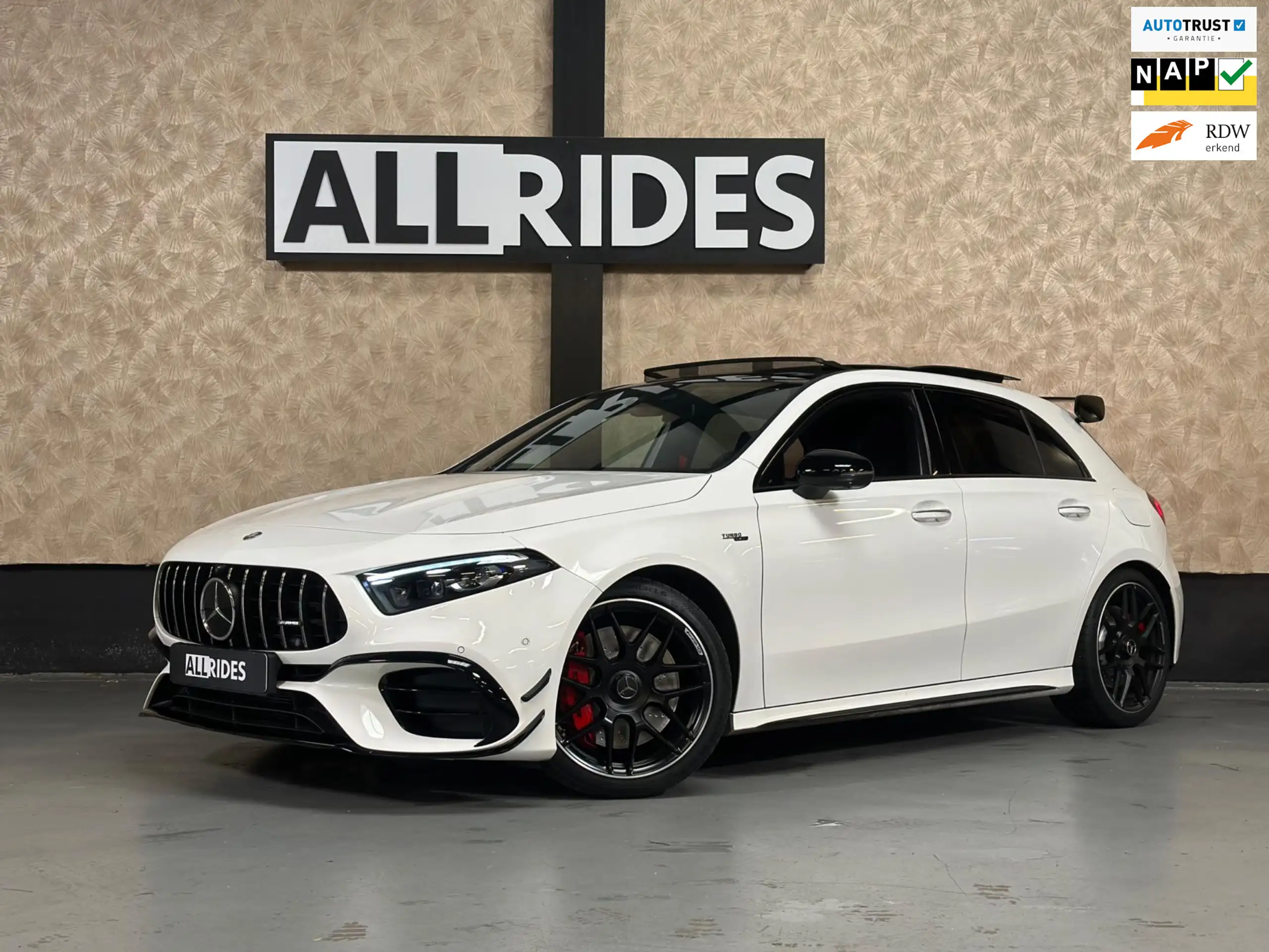 Mercedes-Benz - A 45 AMG