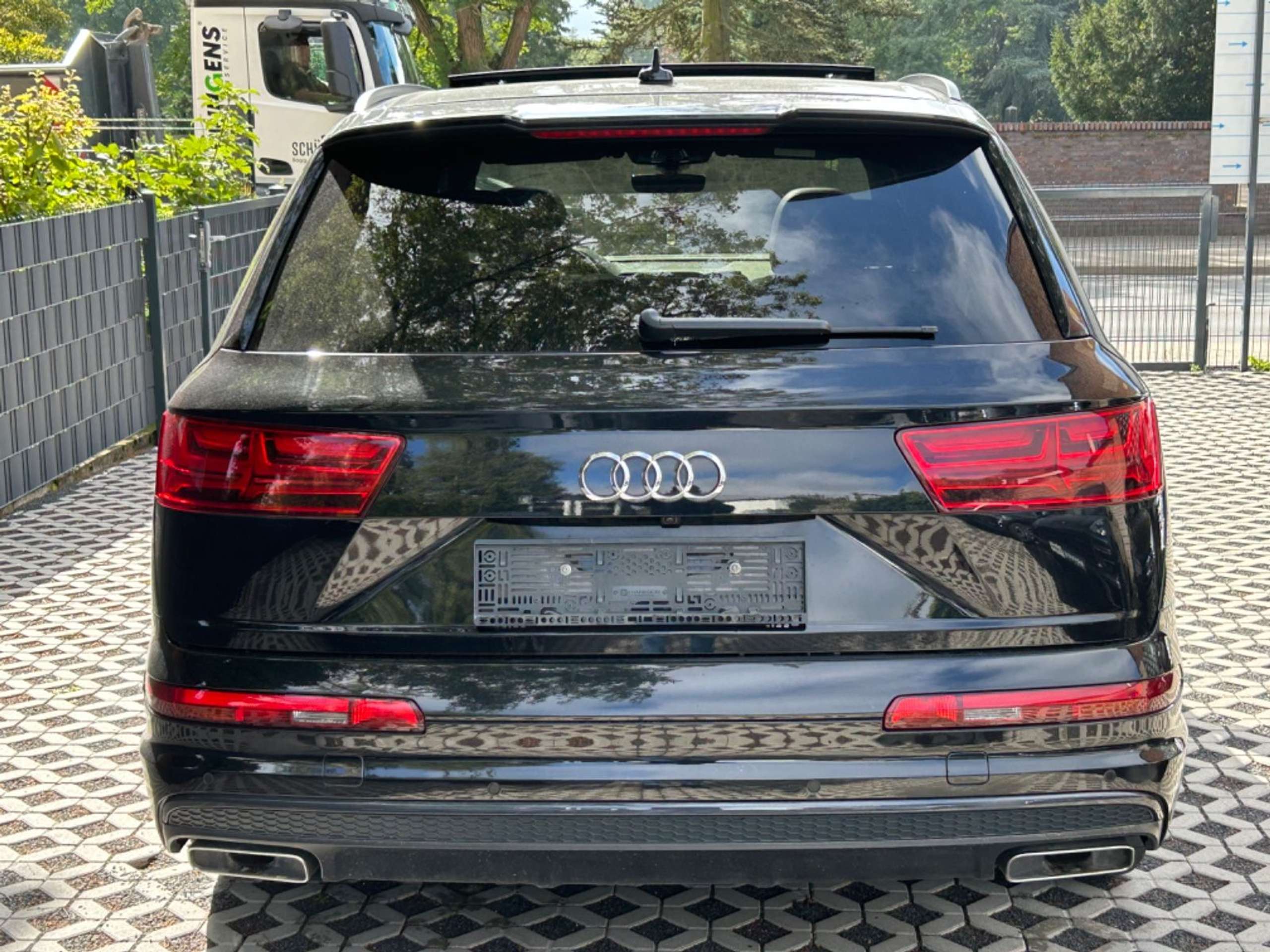 Audi - Q7