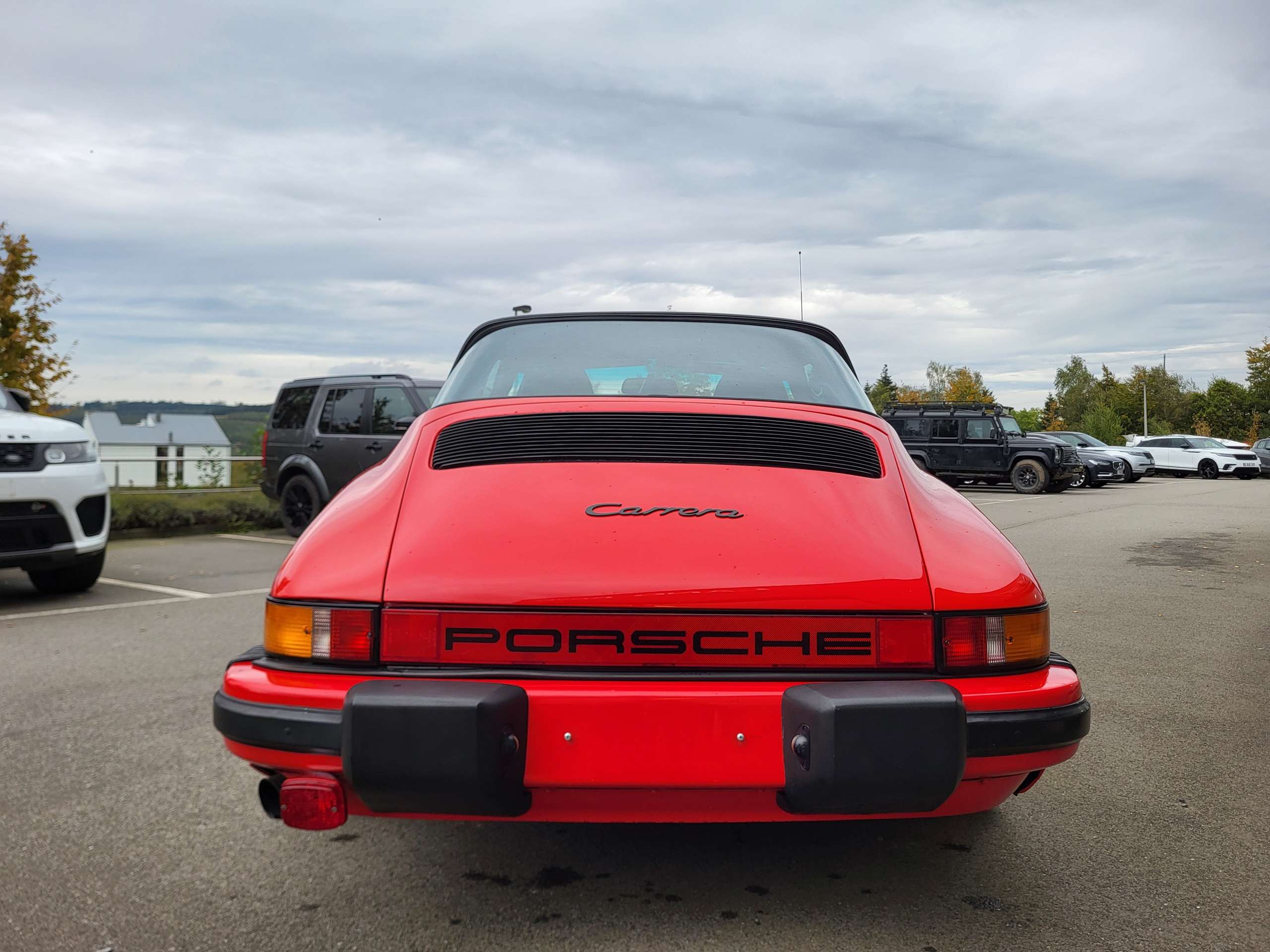 Porsche - 911