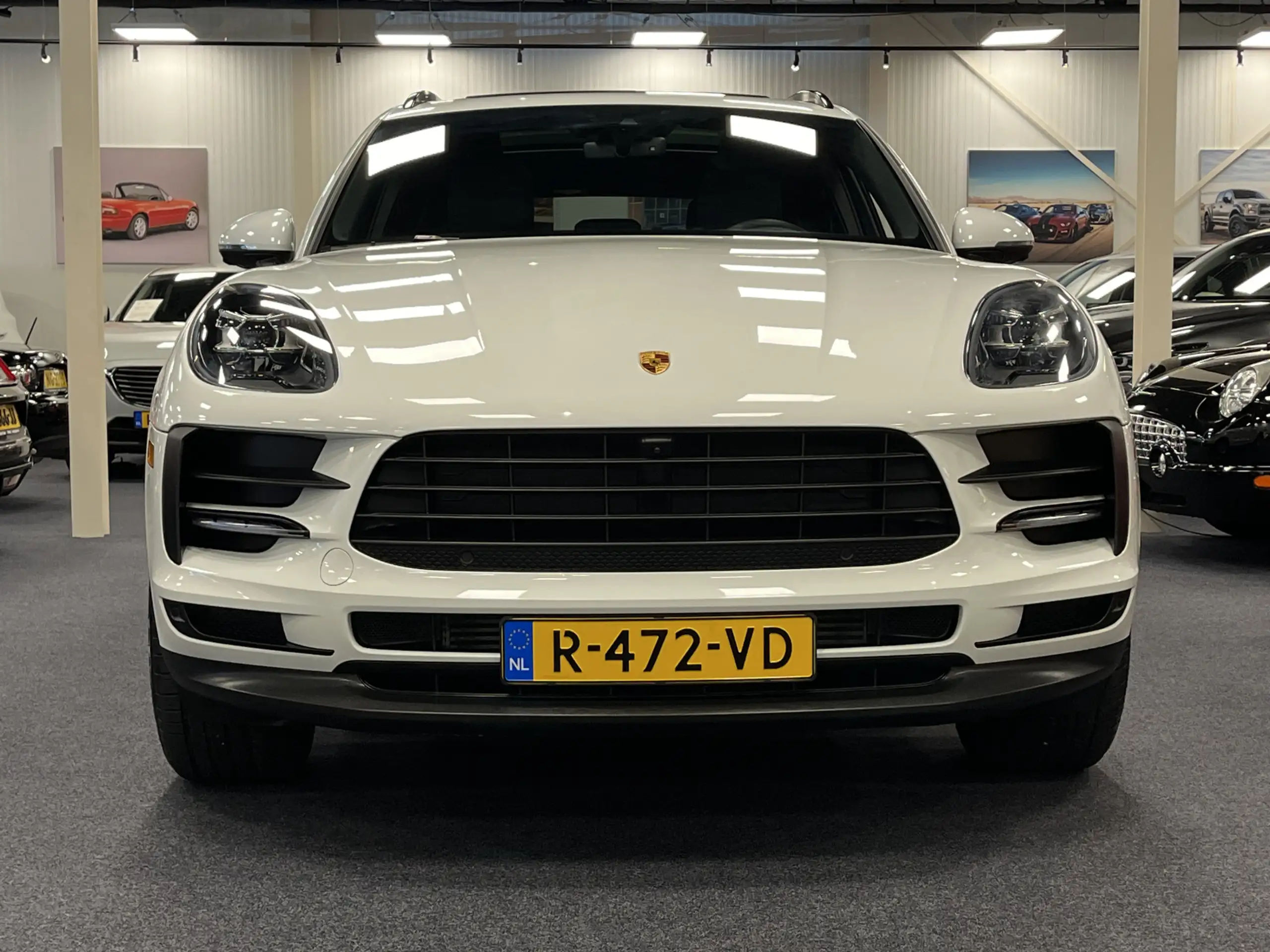 Porsche - Macan