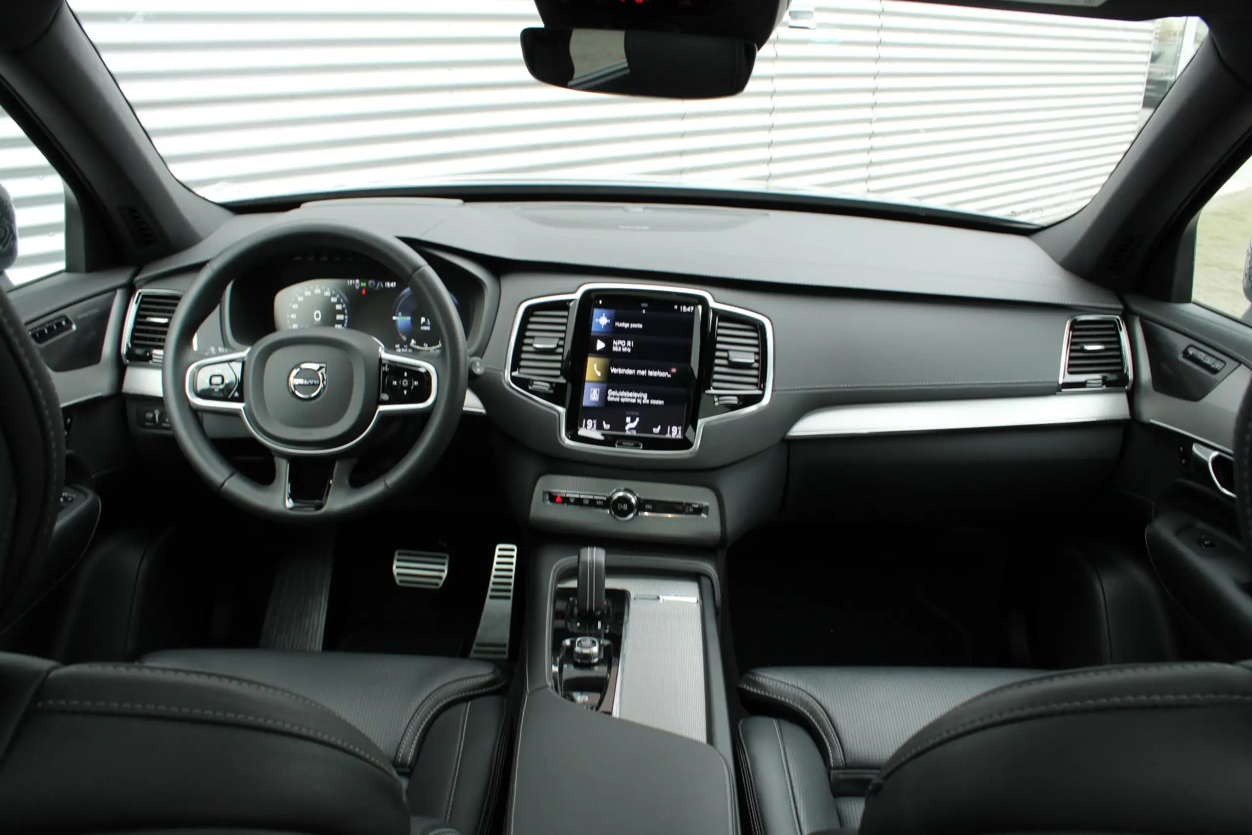 Volvo - XC90