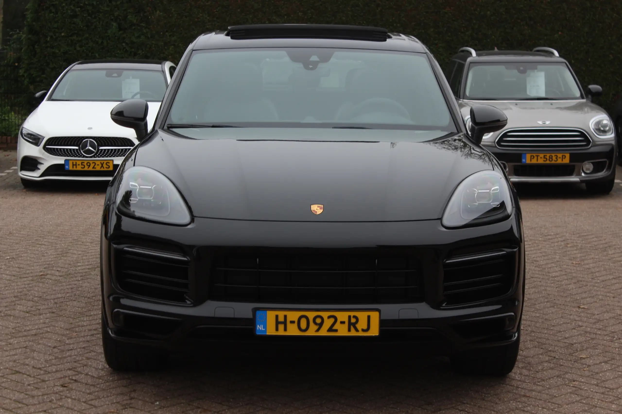 Porsche - Cayenne