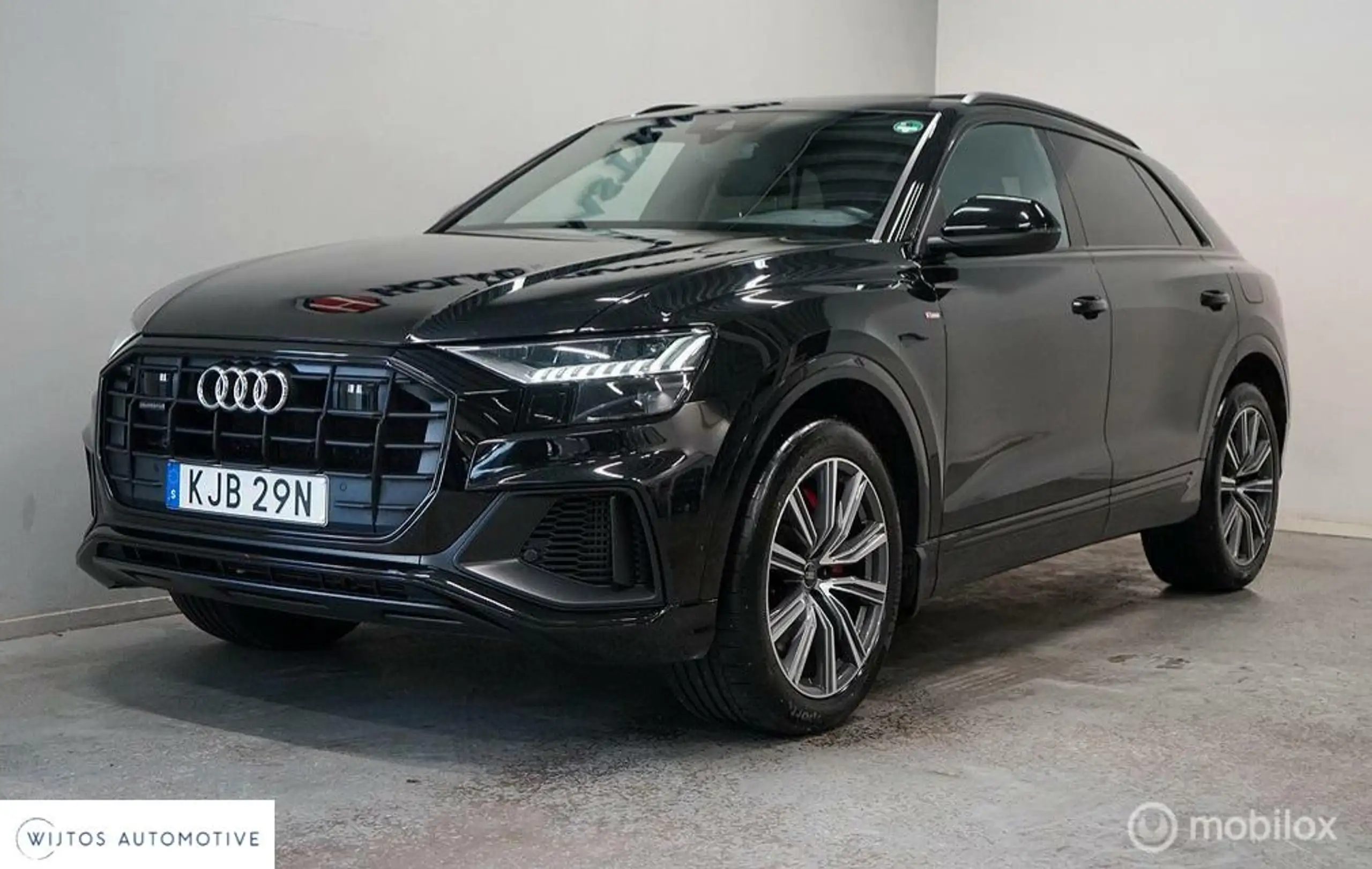 Audi Q8 2021