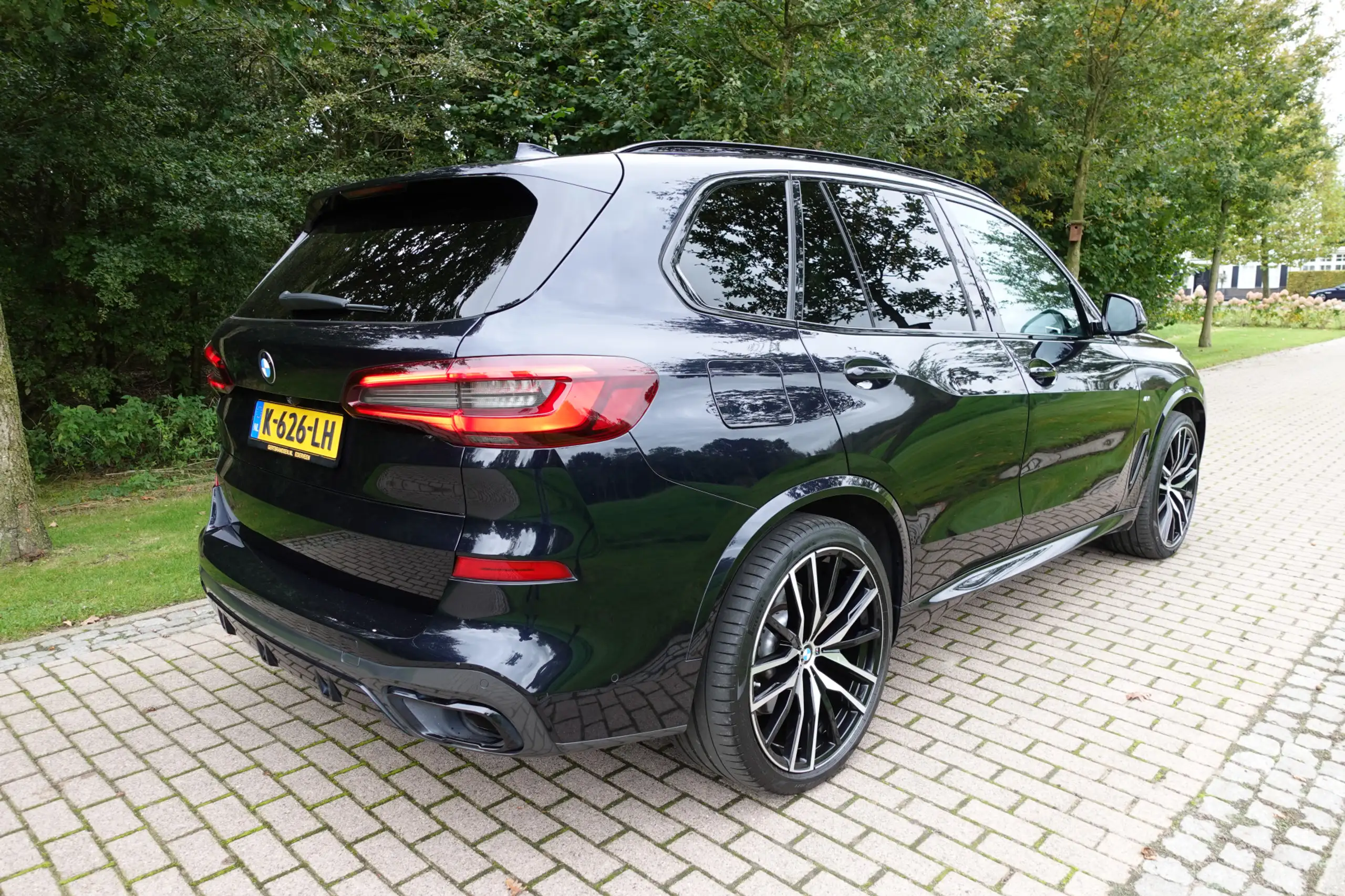 BMW - X5