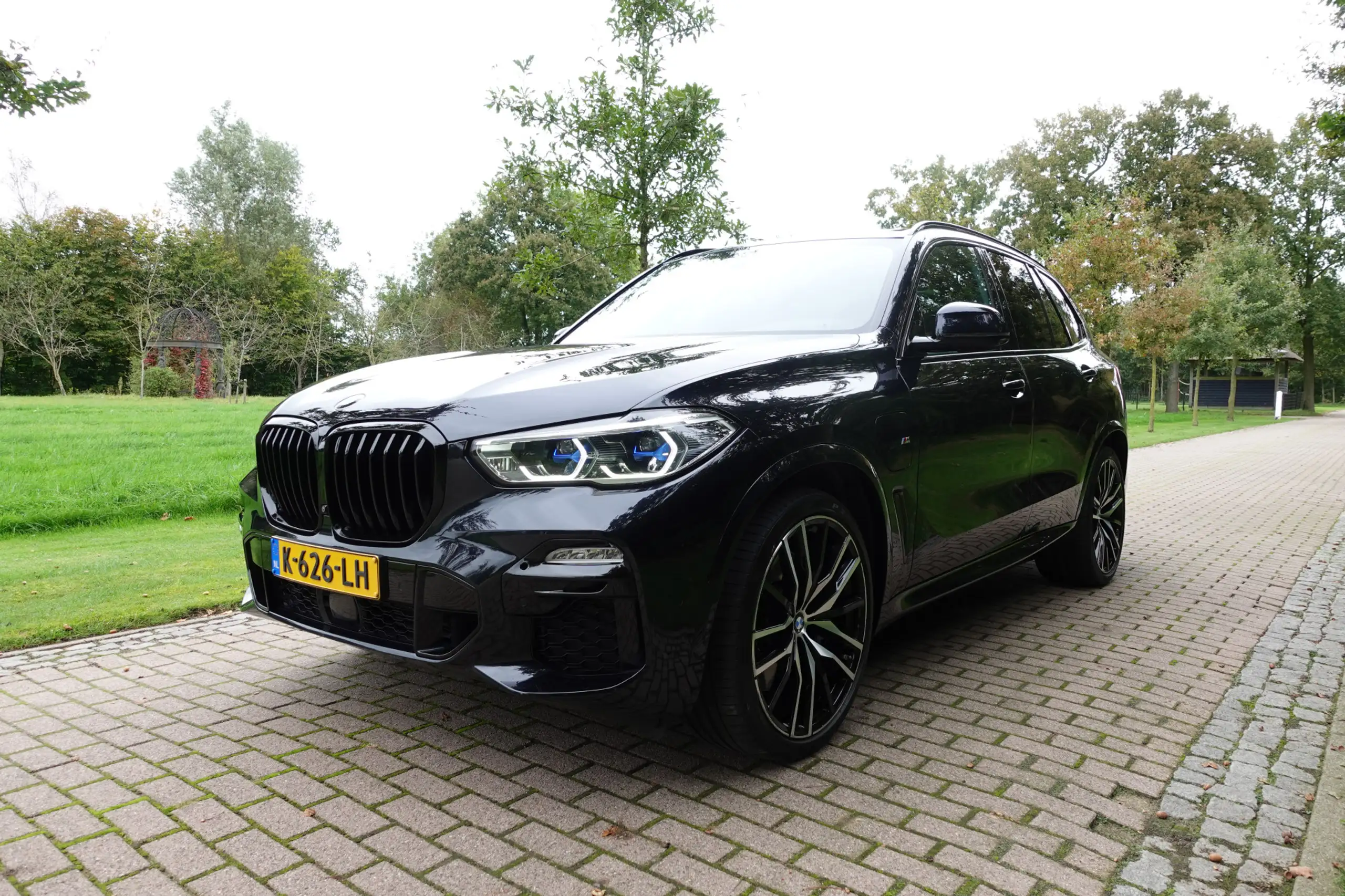 BMW - X5