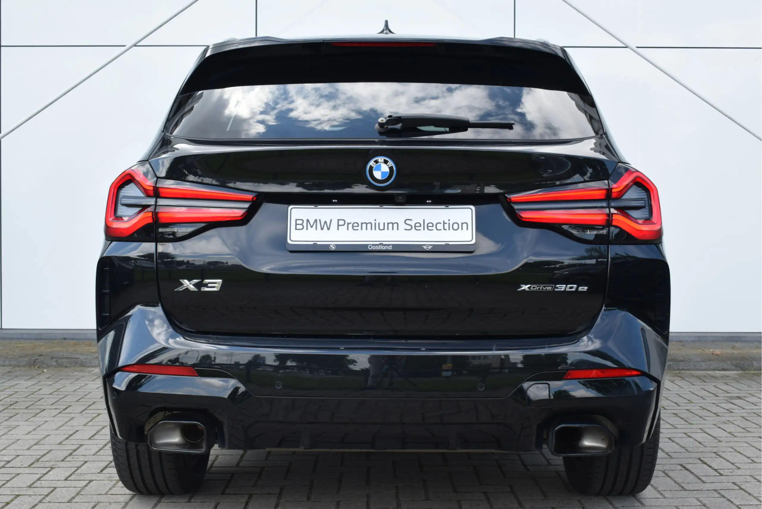 BMW - X3