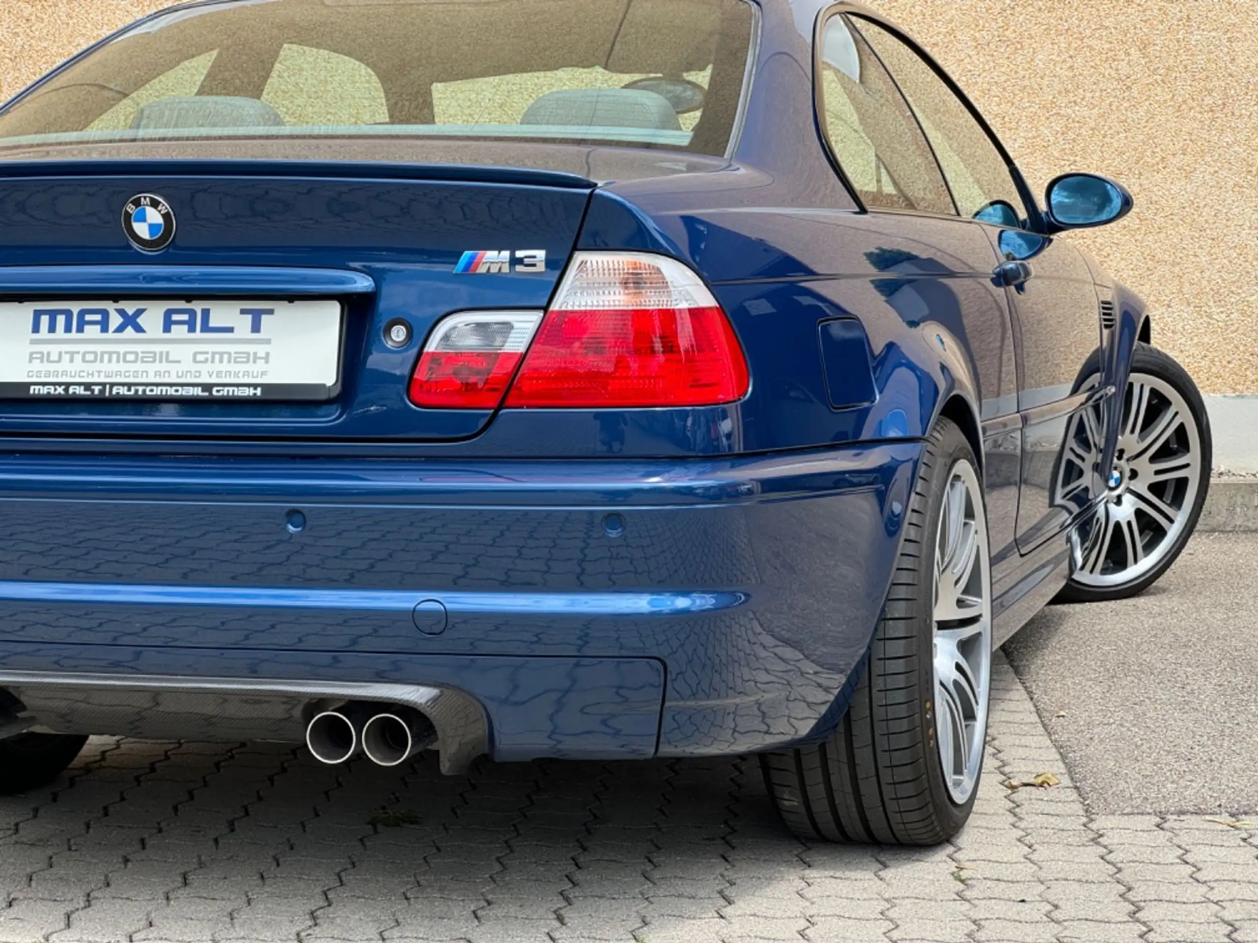 BMW - M3