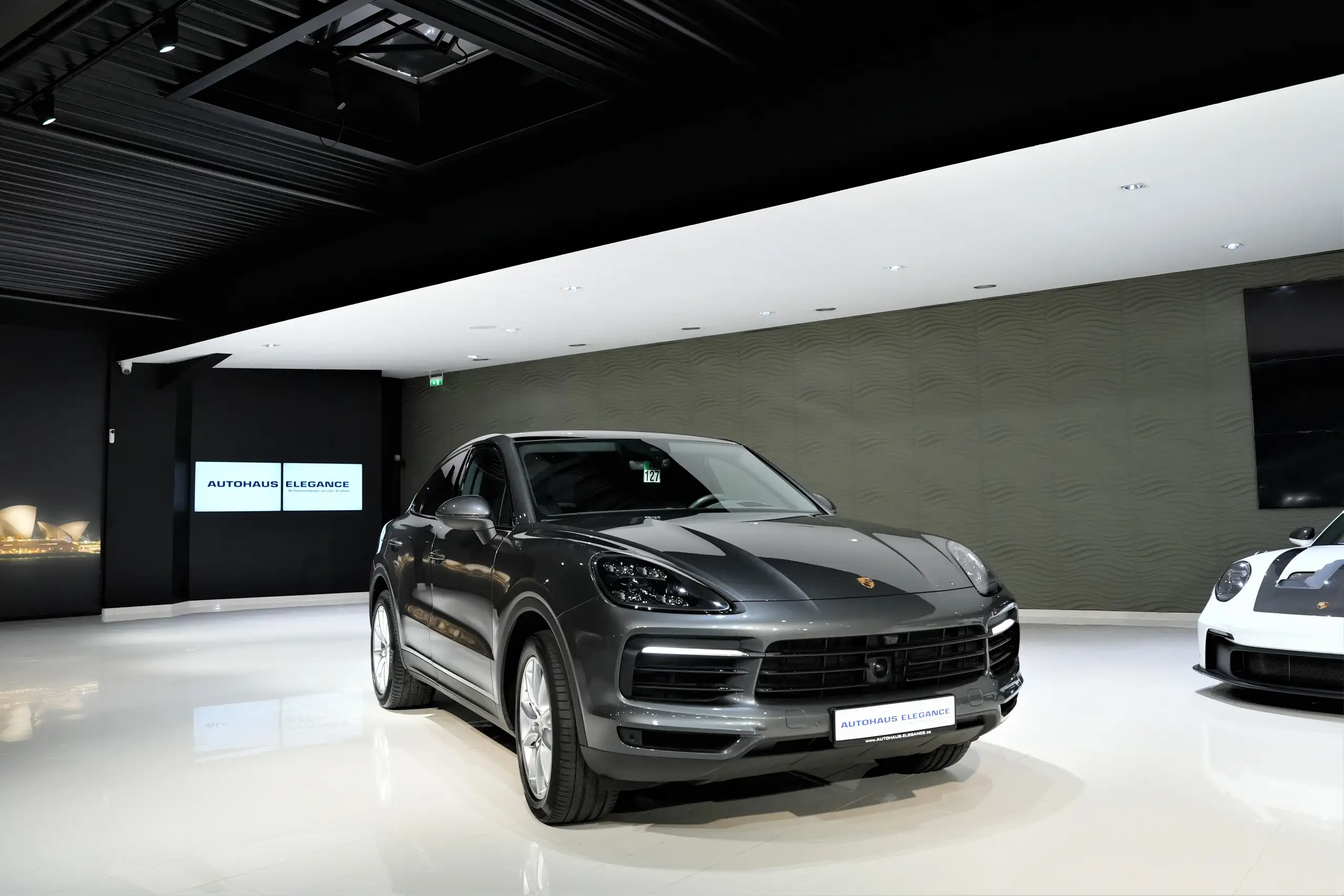 Porsche - Cayenne