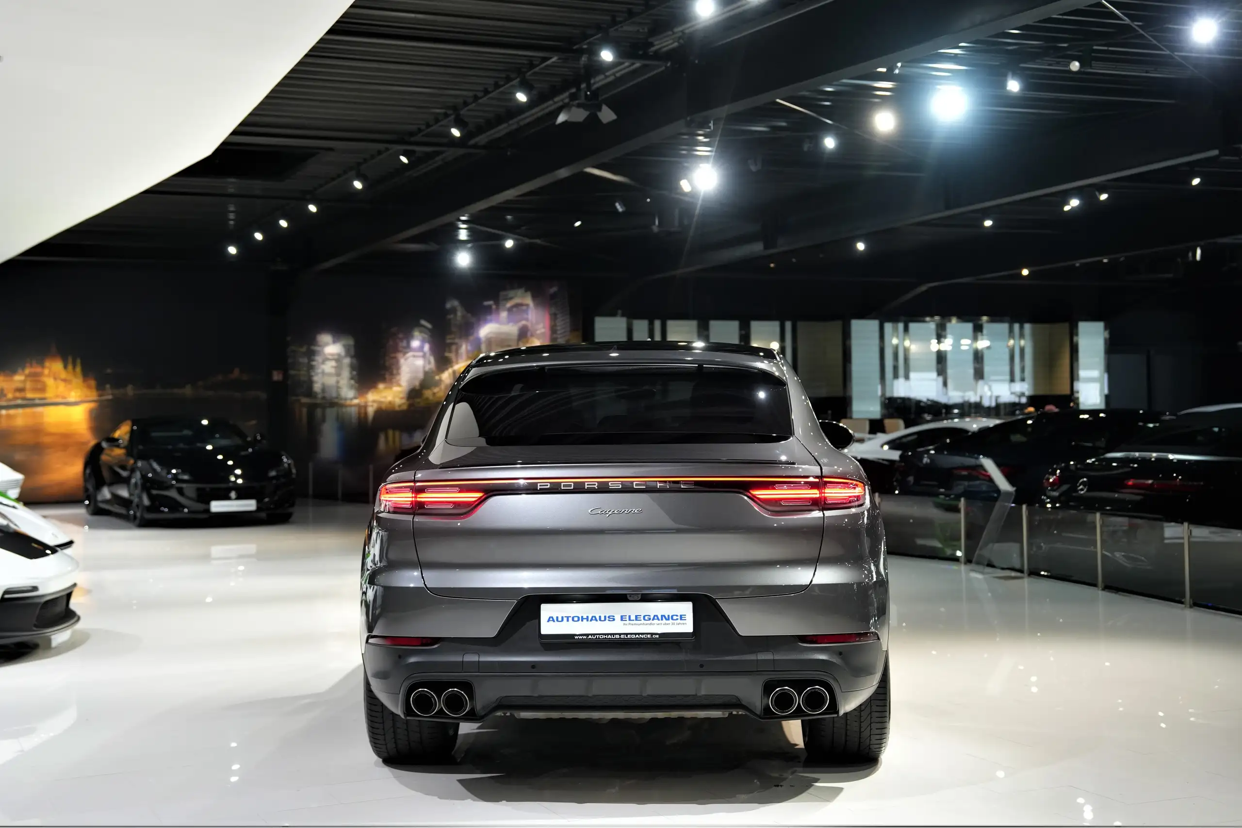 Porsche - Cayenne