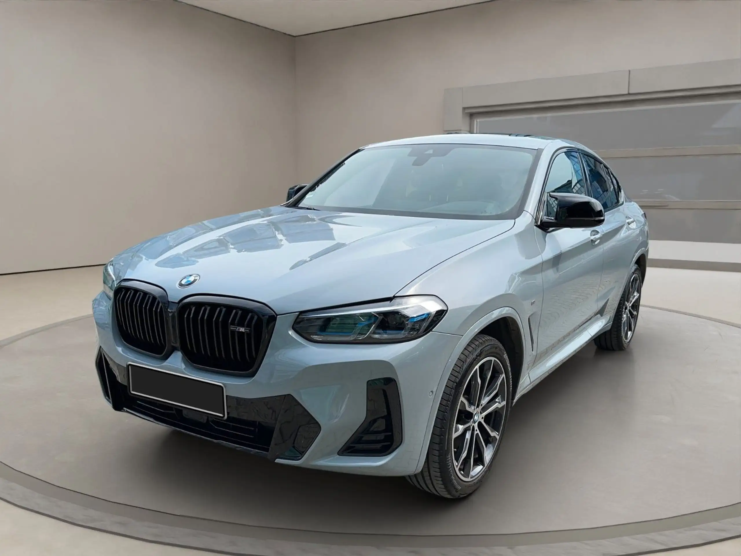 BMW - X4 M