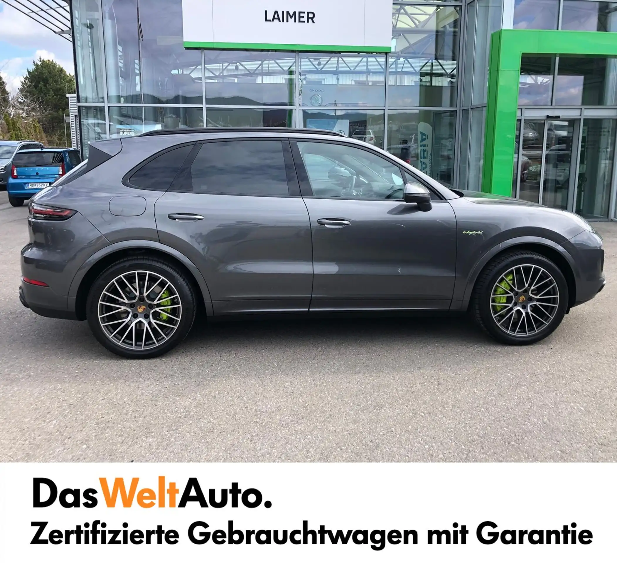 Porsche - Cayenne