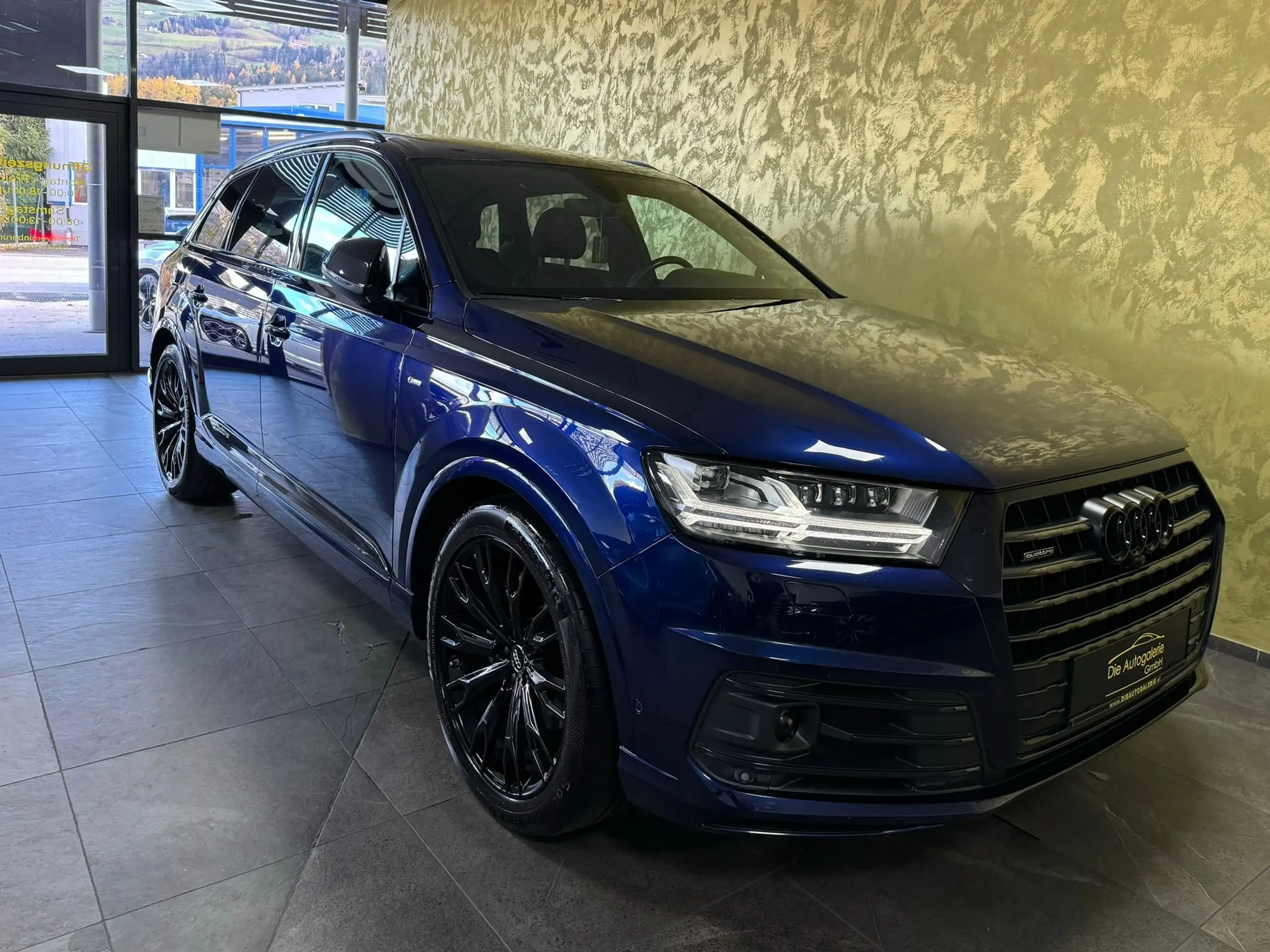 Audi - Q7