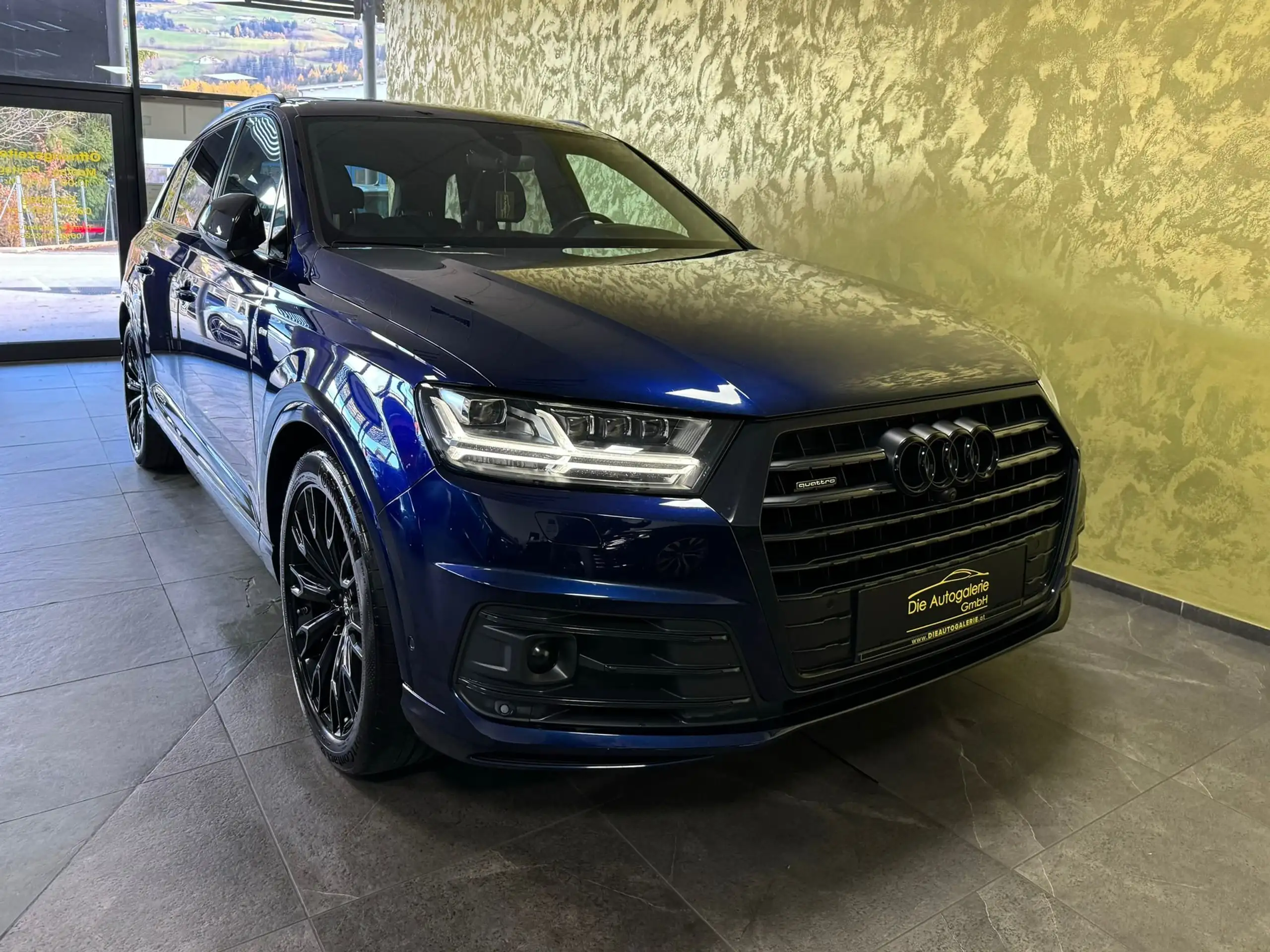 Audi - Q7