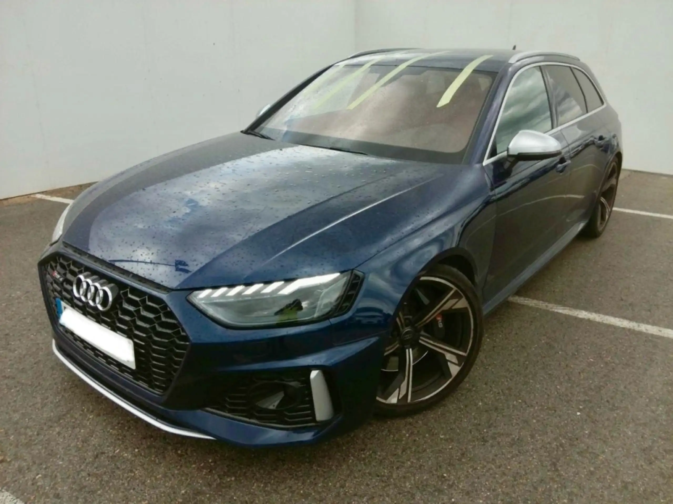 Audi RS4 2021