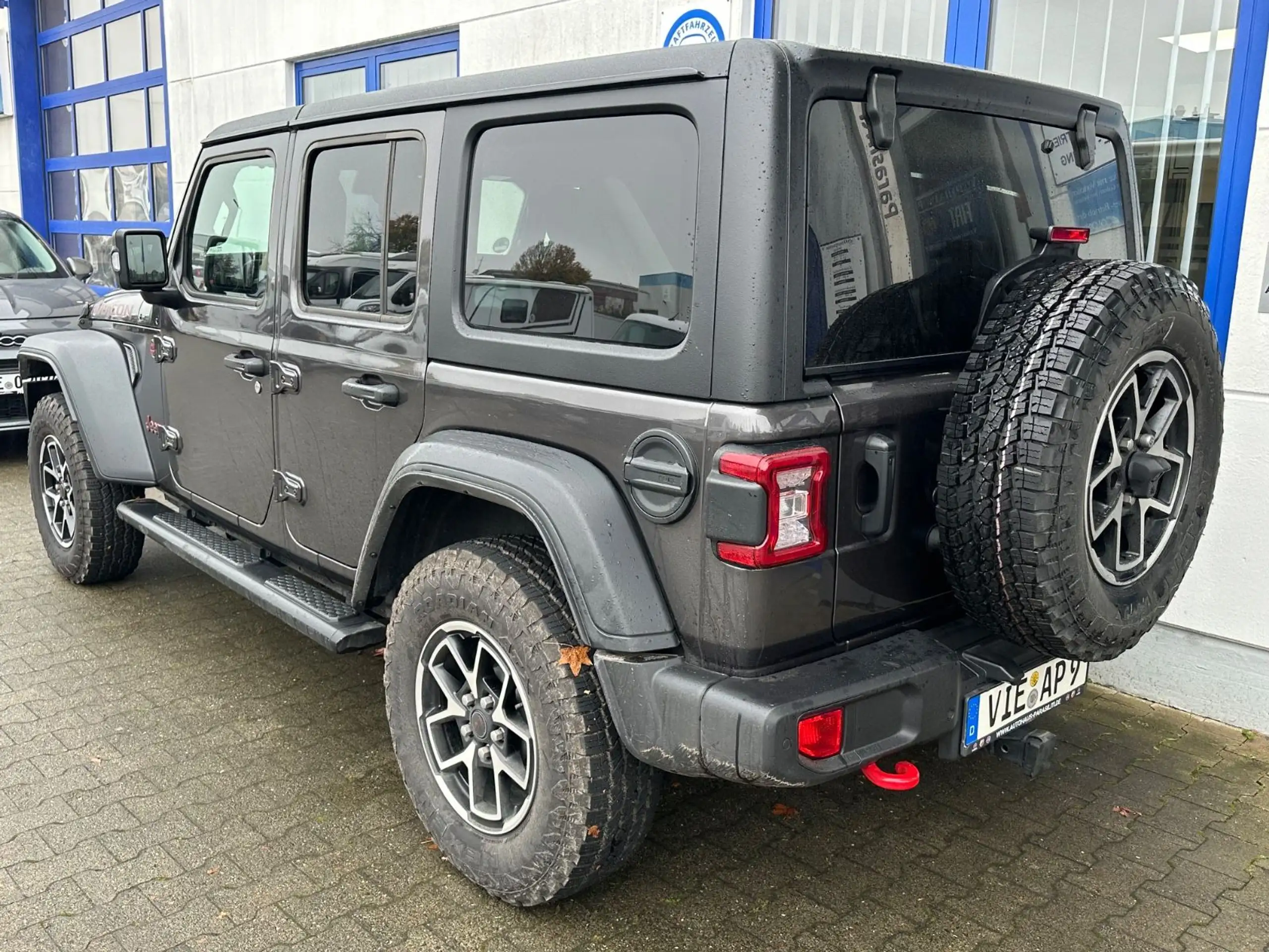 Jeep - Wrangler