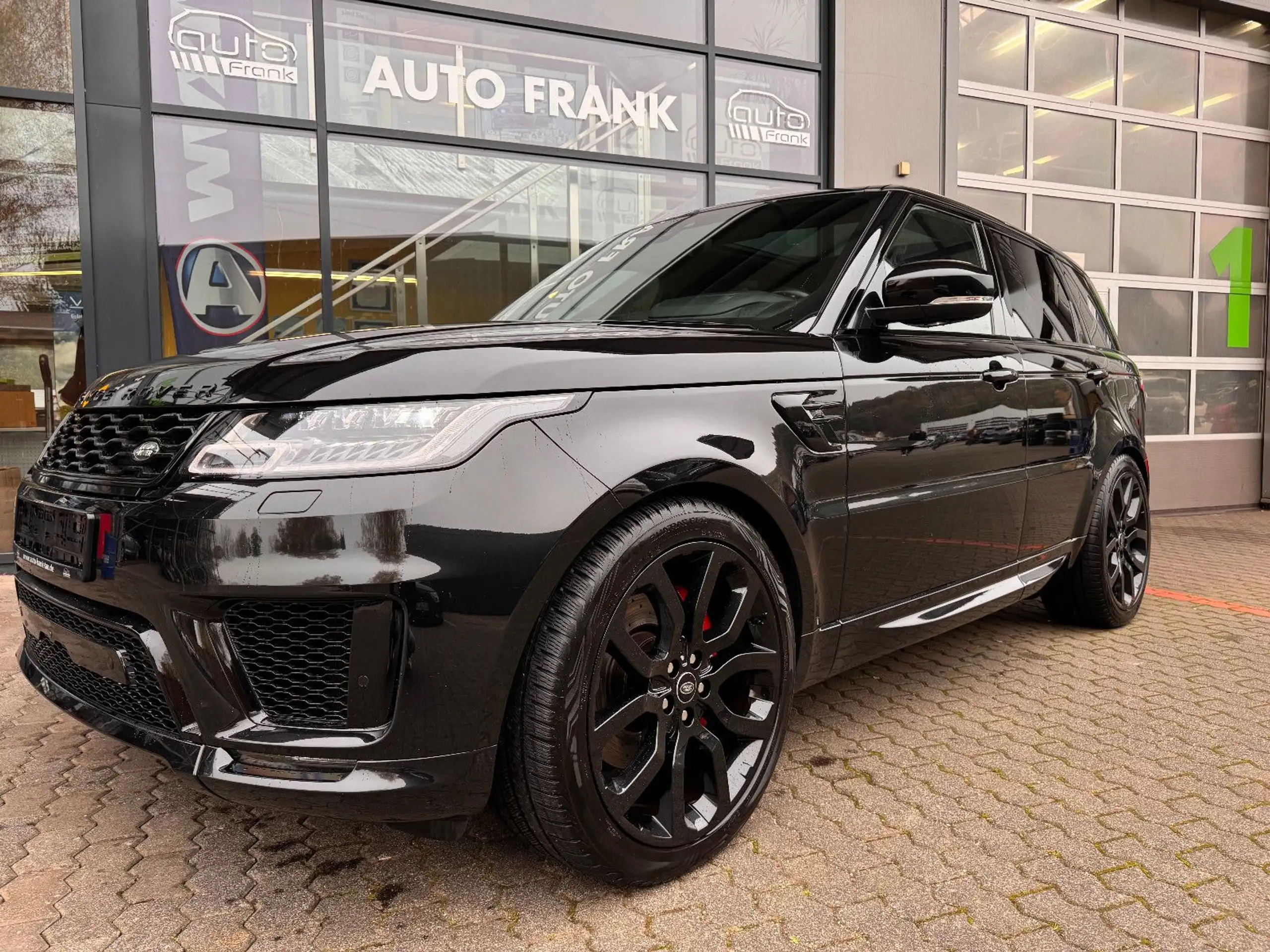 Land Rover - Range Rover Sport